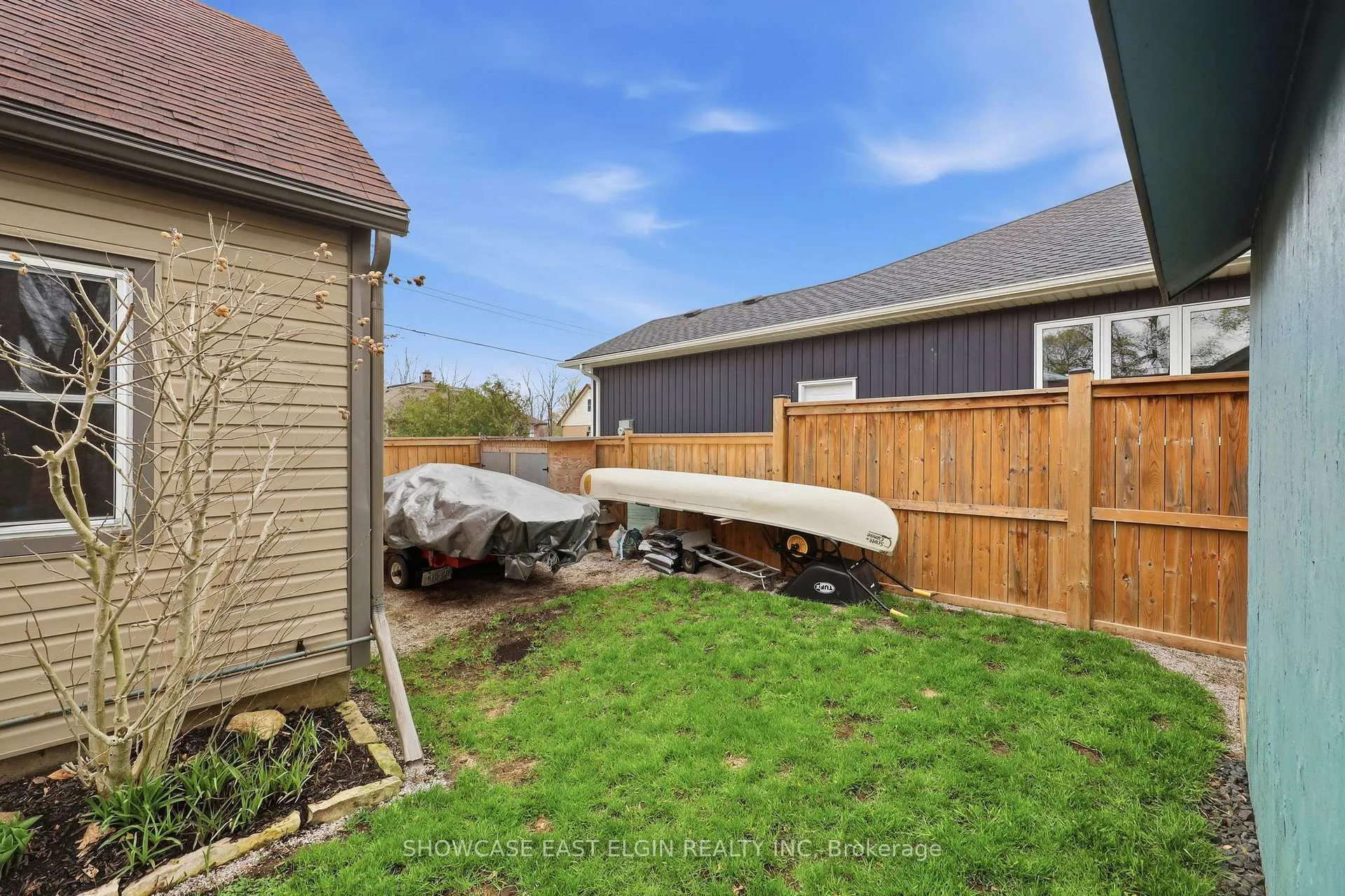 Photo 25 of 27 Linden Street, Aylmer — HOMEH