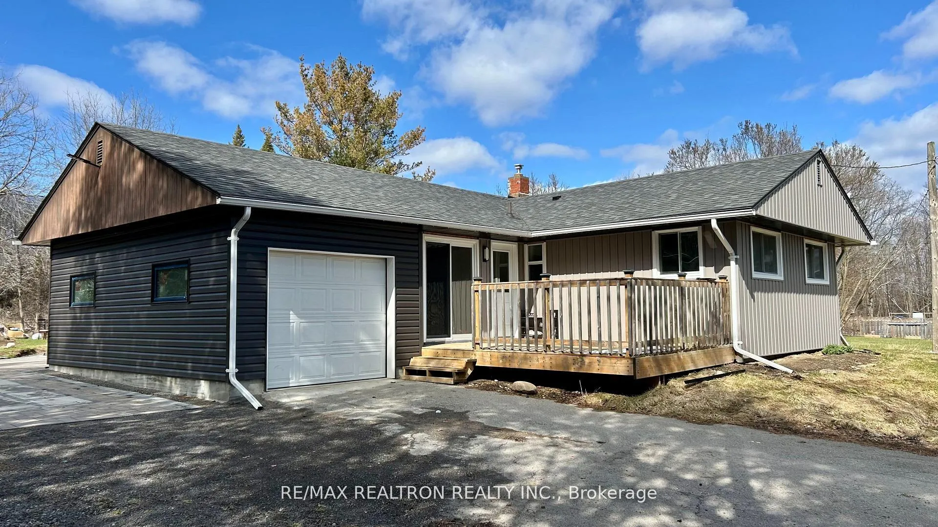 Photo 1 of 62 Hillcrest Drive, Quinte West, Murray Ward — HOMEH