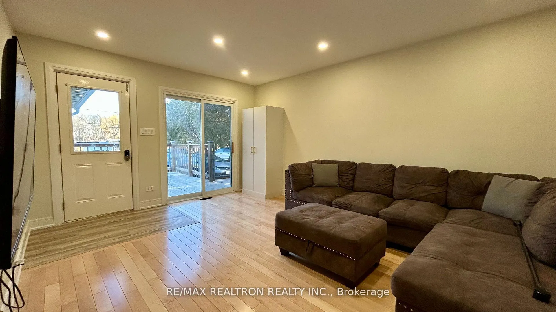 Photo 4 of 62 Hillcrest Drive, Quinte West, Murray Ward — HOMEH