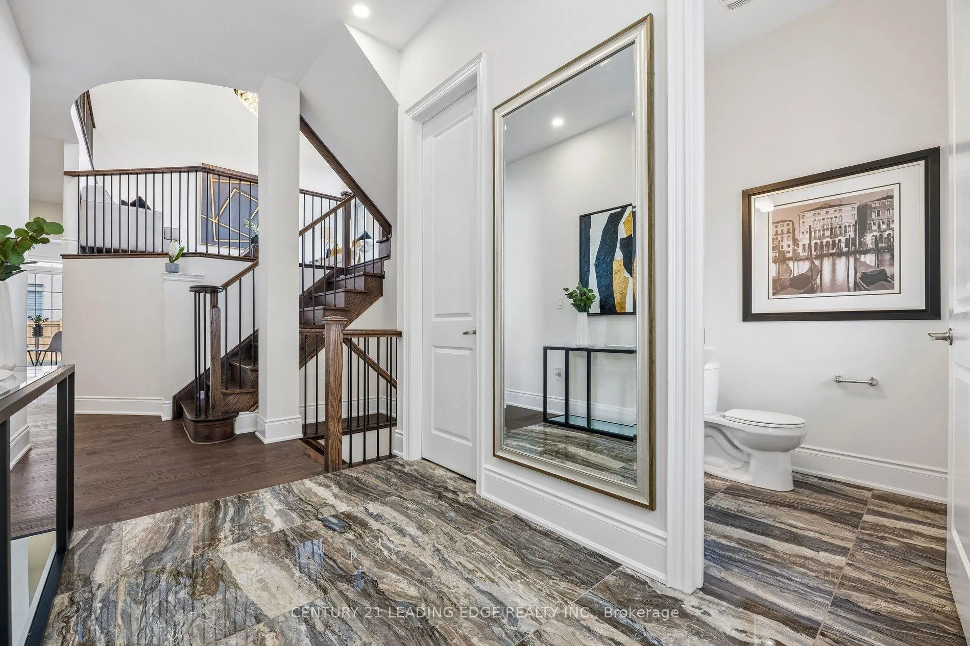 Photo 5 of 2636 Craftsman Drive, Oshawa, Windfields — HOMEH