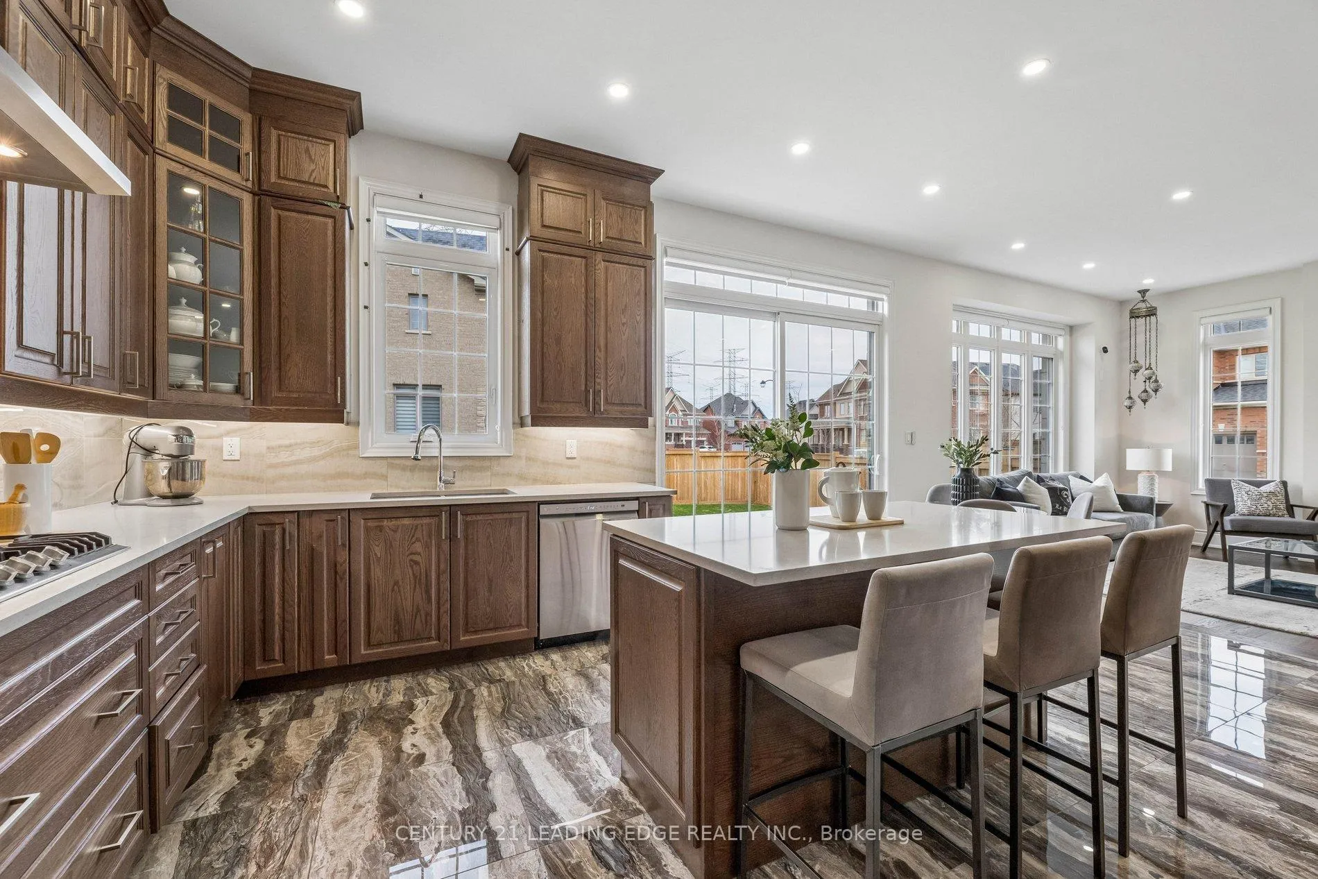 Photo 9 of 2636 Craftsman Drive, Oshawa, Windfields — HOMEH