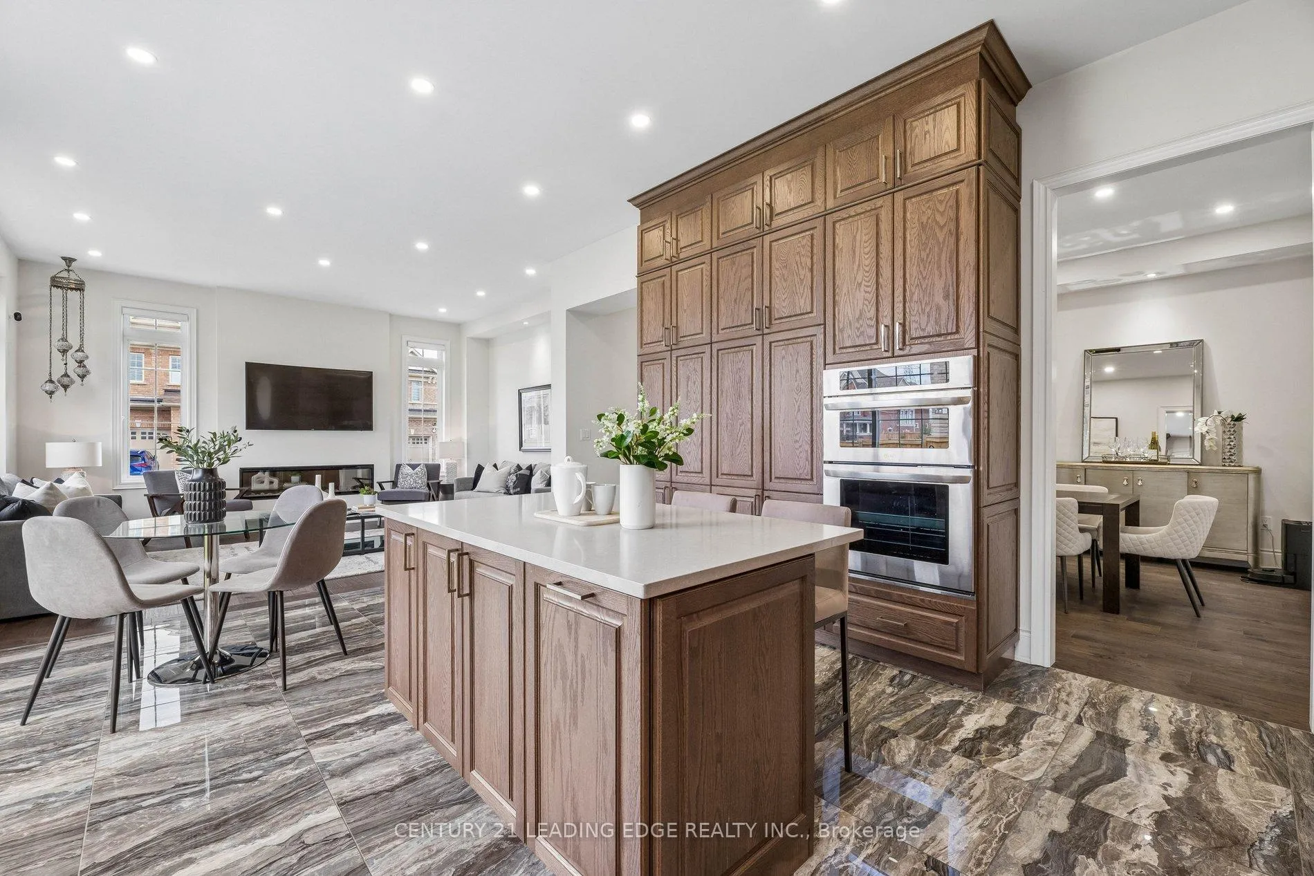 Photo 10 of 2636 Craftsman Drive, Oshawa, Windfields — HOMEH