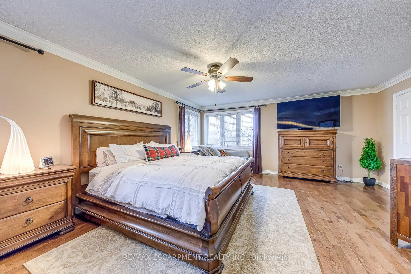 Photo 25 of 4220 Millcroft Park Drive, Burlington, Rose — HOMEH