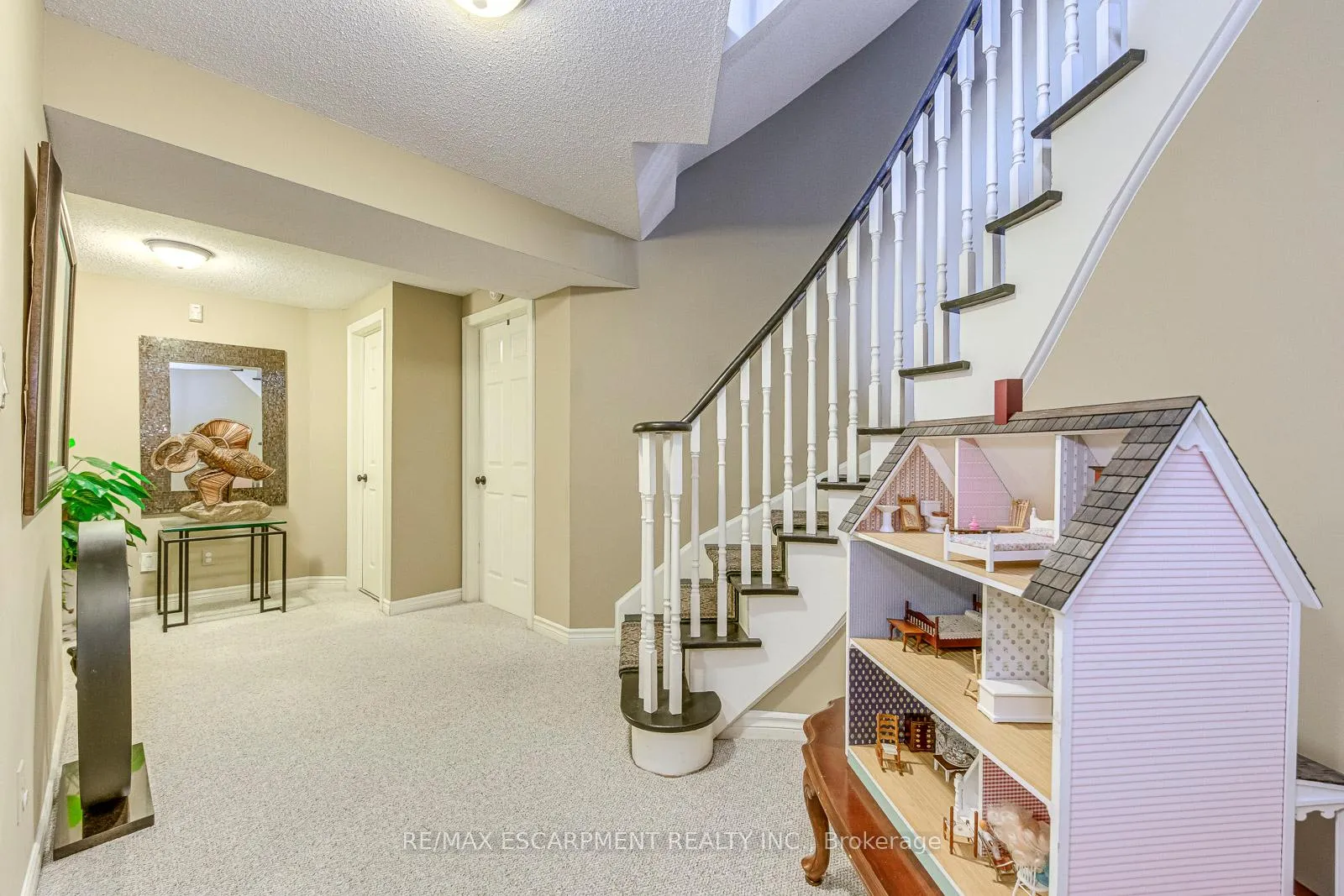 Photo 37 of 4220 Millcroft Park Drive, Burlington, Rose — HOMEH