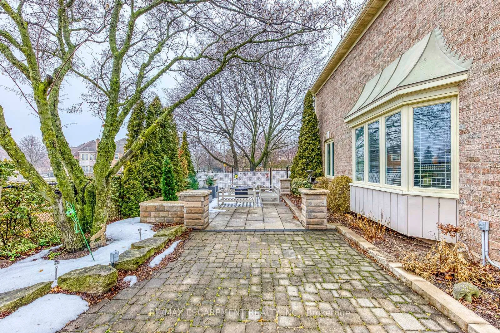 Photo 46 of 4220 Millcroft Park Drive, Burlington, Rose — HOMEH