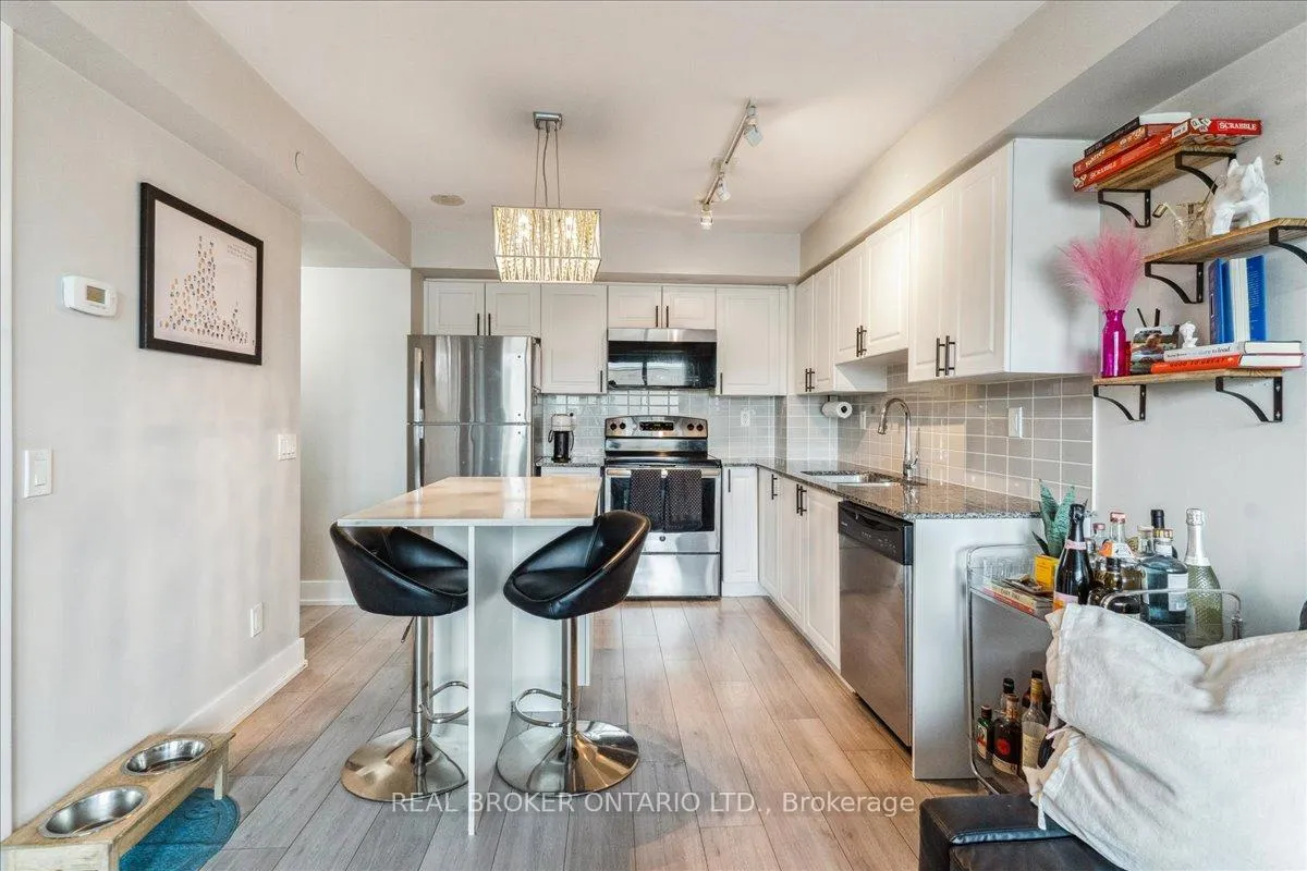 Photo 5 of Unit 401, 1215 Bayly Street, Pickering, Bay Ridges — HOMEH