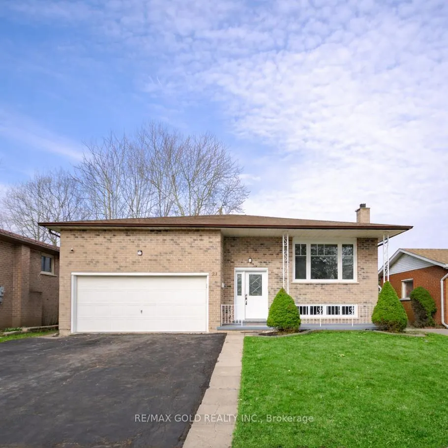 Front of 23 Bridlewood Drive