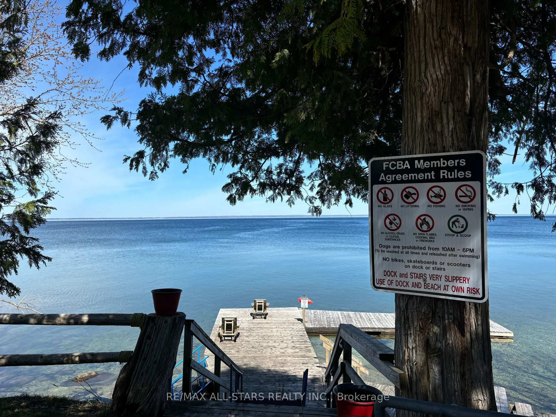 Photo 18 of Farley Circle, Georgina, Historic Lakeshore Communities — HOMEH