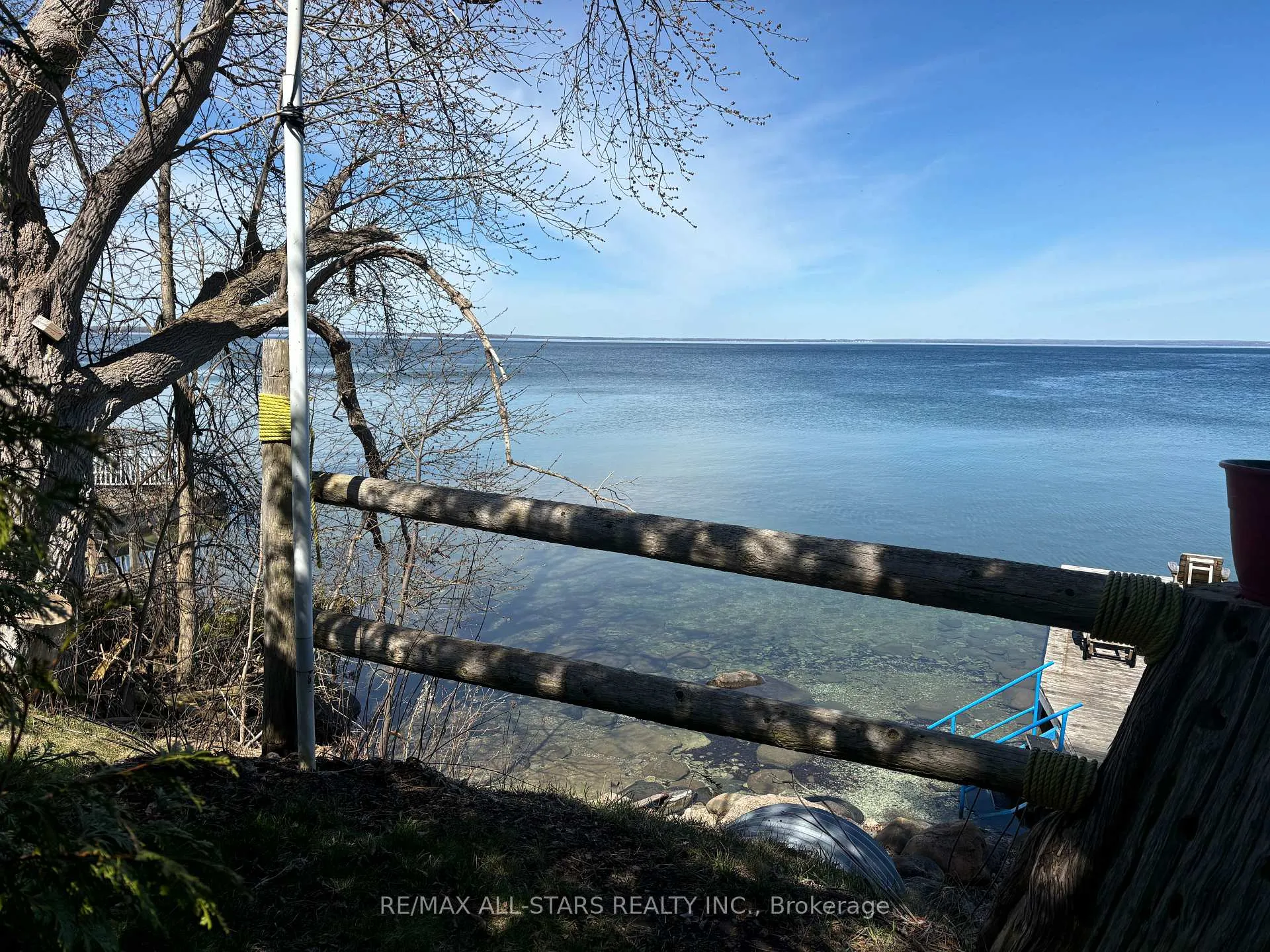 Photo 19 of Farley Circle, Georgina, Historic Lakeshore Communities — HOMEH