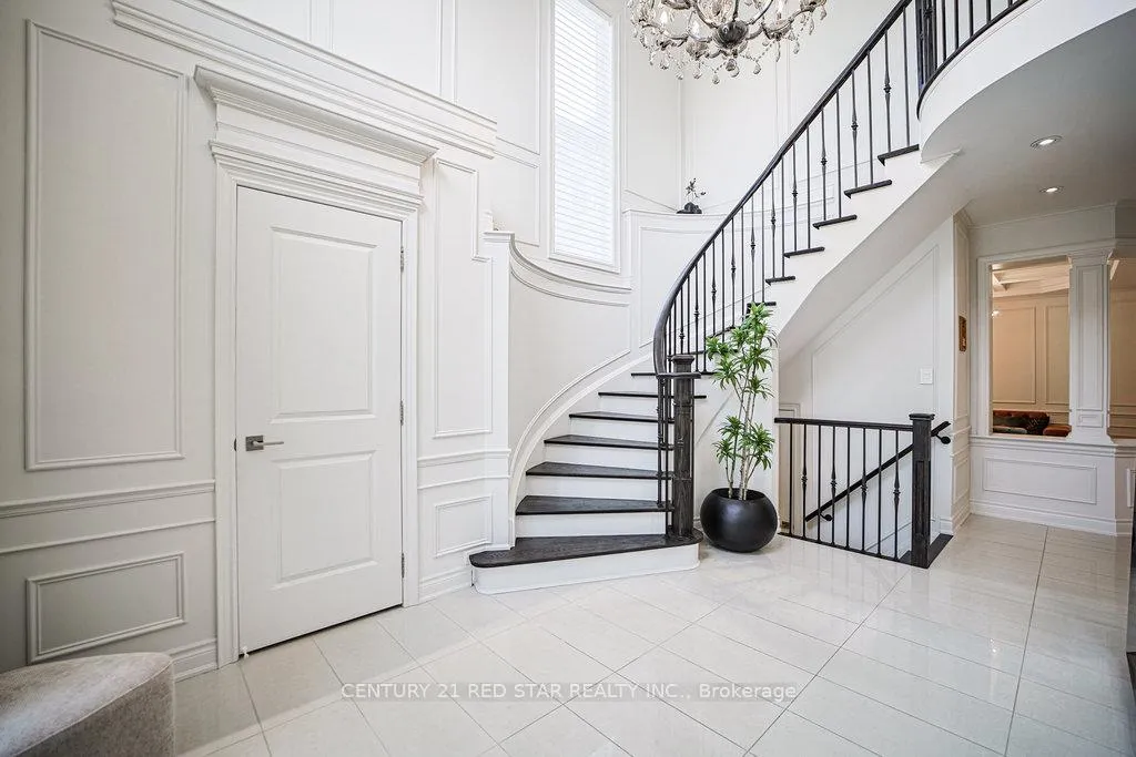 Photo 5 of 35 Stanton Avenue, Vaughan, Vellore Village — HOMEH