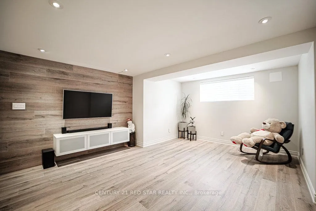 Photo 39 of 35 Stanton Avenue, Vaughan, Vellore Village — HOMEH