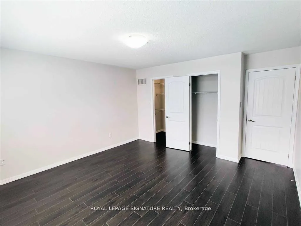 Photo 10 of 180 Mcdougall Crossing, Milton, Harrison — HOMEH