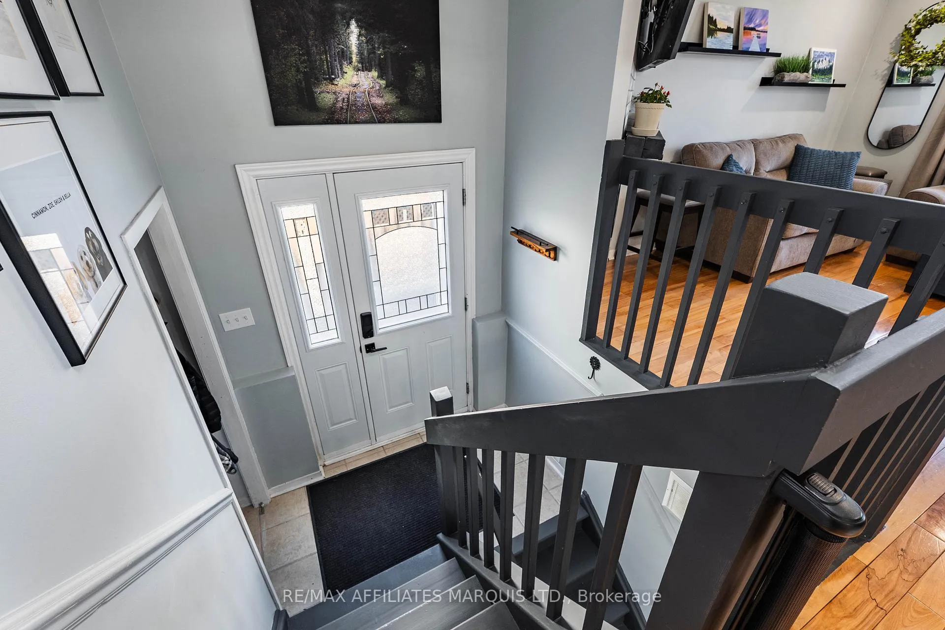 Photo 3 of 124 Northwoods Crescent, Cornwall — HOMEH