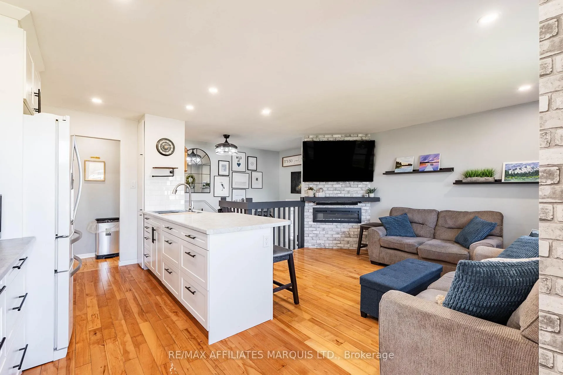 Photo 13 of 124 Northwoods Crescent, Cornwall — HOMEH