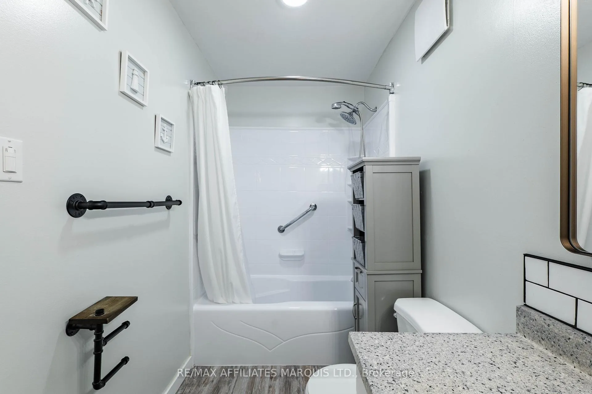 Photo 21 of 124 Northwoods Crescent, Cornwall — HOMEH