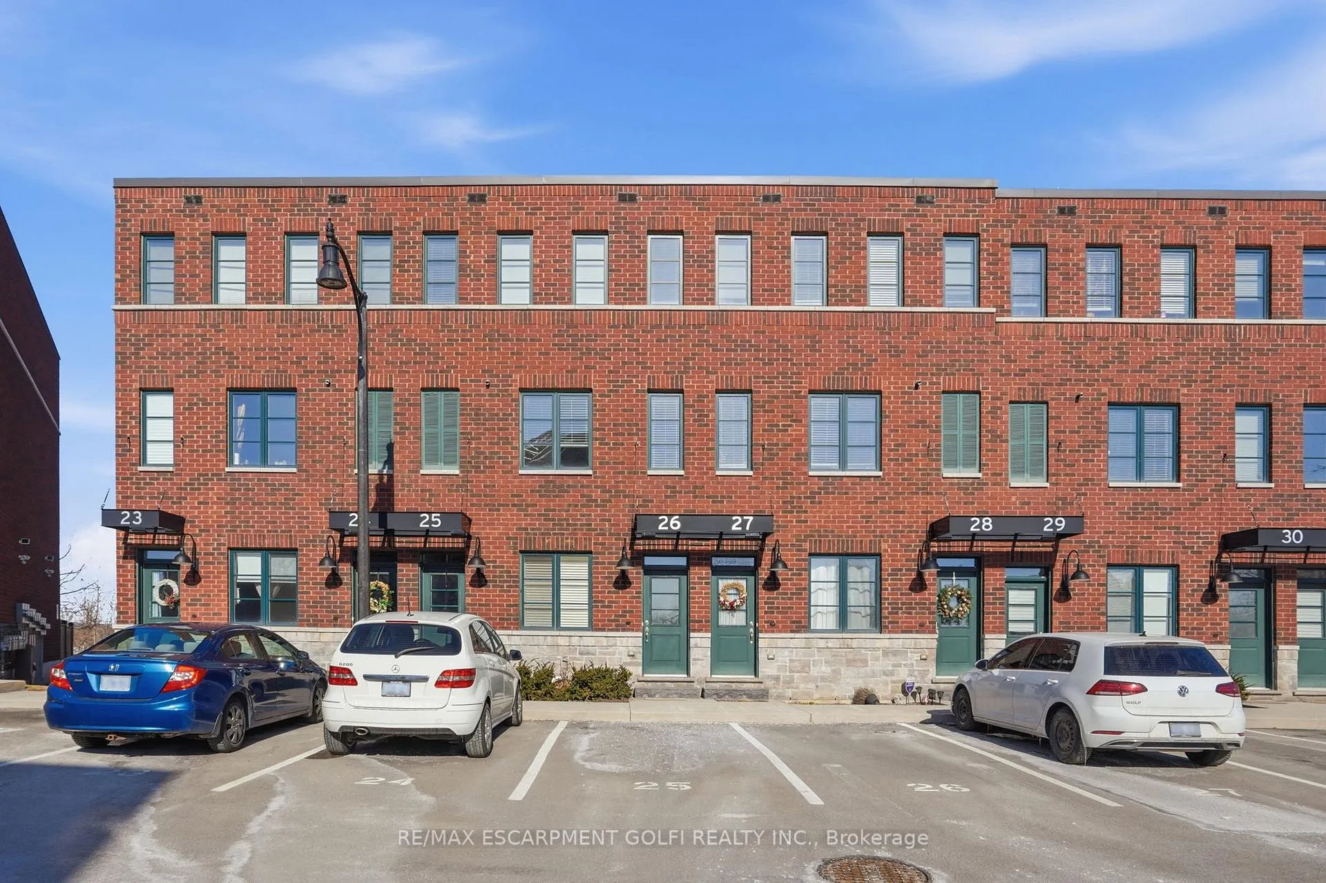 Photo 1 of Unit 26, 290 Barton Street W, Hamilton, Strathcona — HOMEH