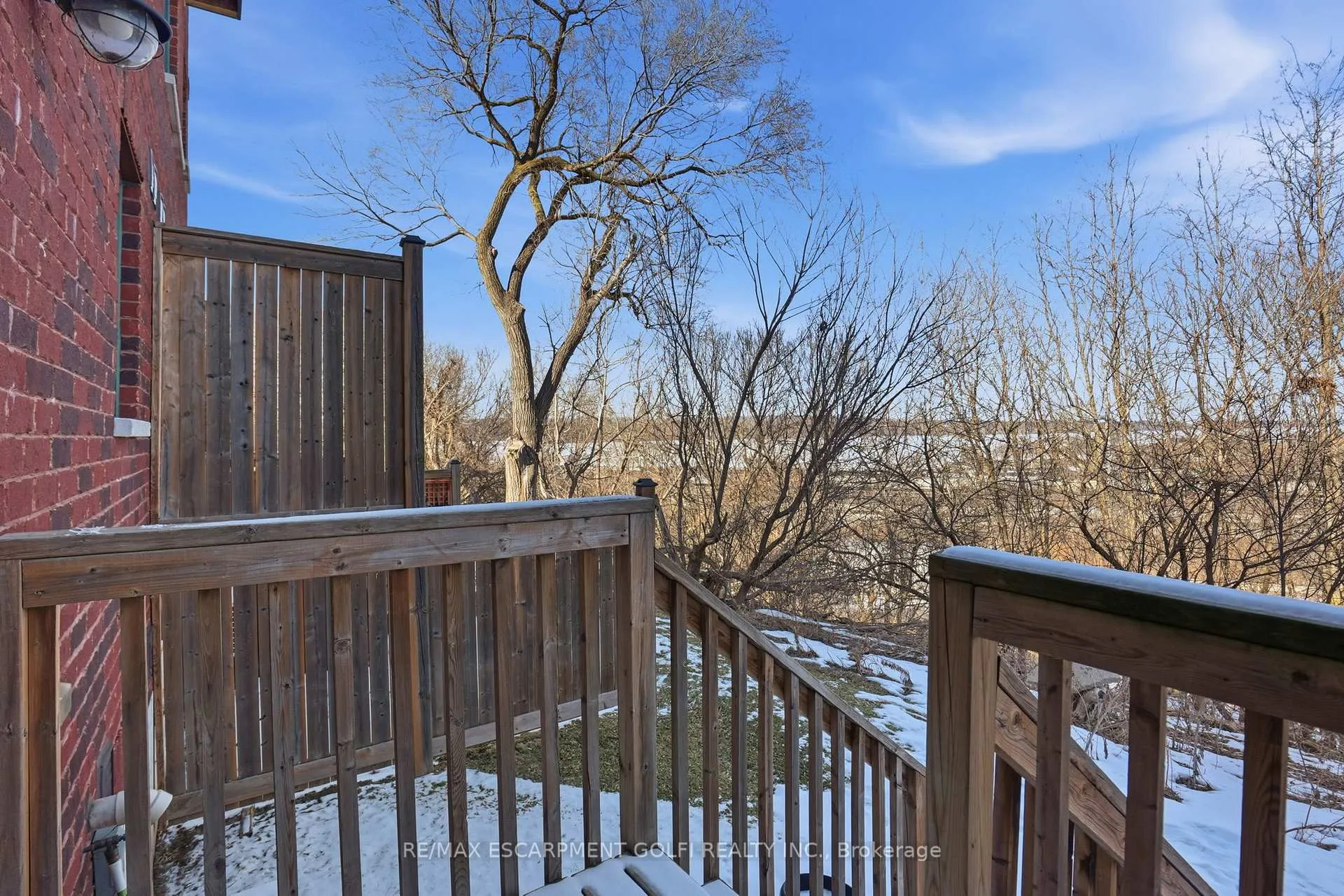 Photo 22 of Unit 26, 290 Barton Street W, Hamilton, Strathcona — HOMEH