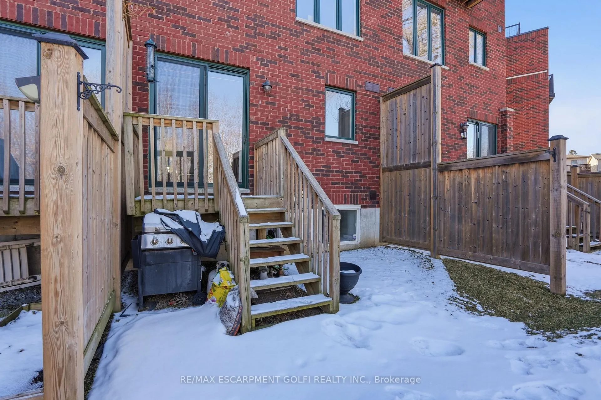 Photo 23 of Unit 26, 290 Barton Street W, Hamilton, Strathcona — HOMEH