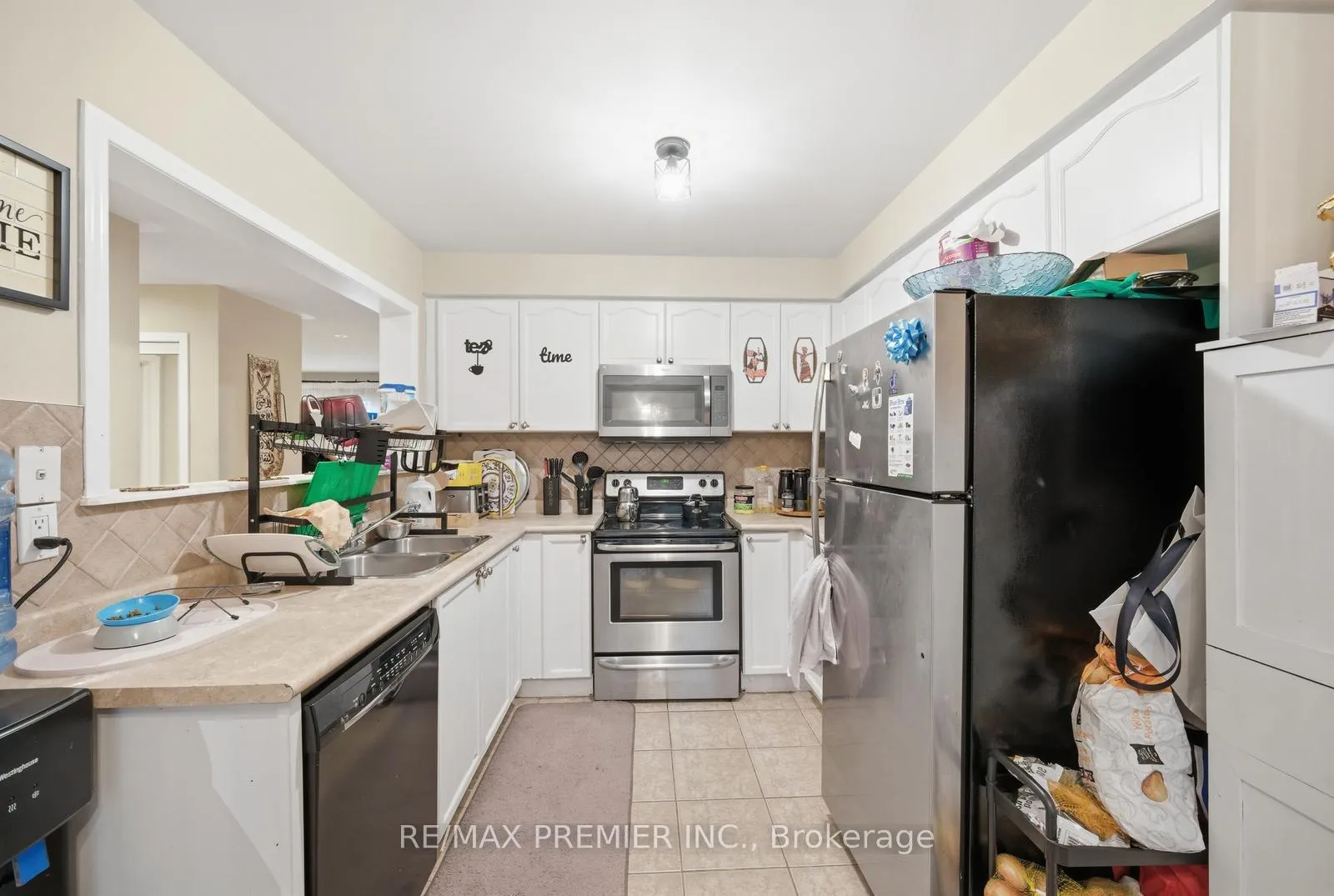 Photo 8 of 922 Hepburn Road, Milton, Coates — HOMEH