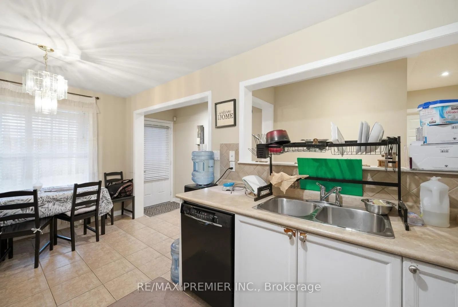 Photo 10 of 922 Hepburn Road, Milton, Coates — HOMEH