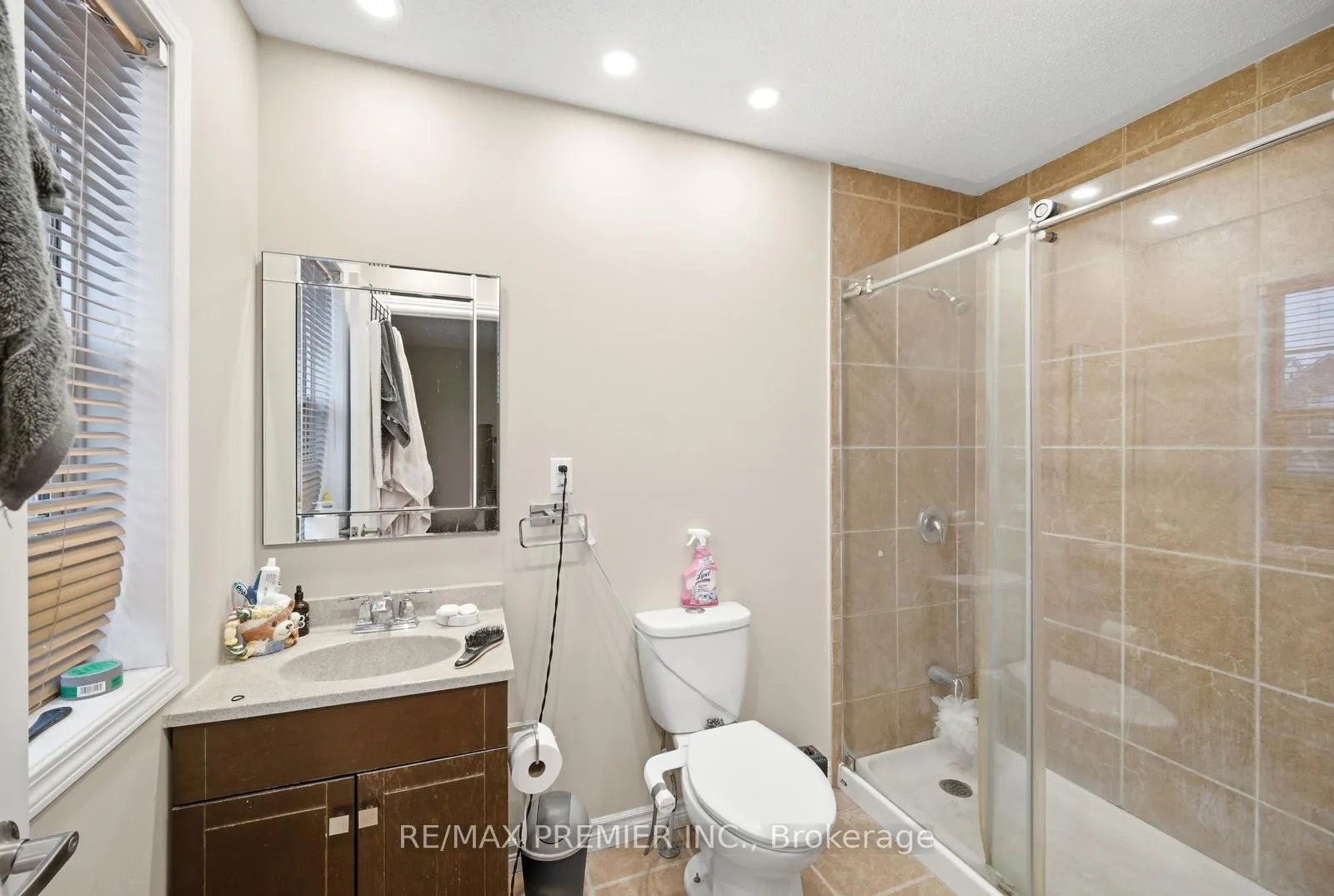 Photo 23 of 922 Hepburn Road, Milton, Coates — HOMEH
