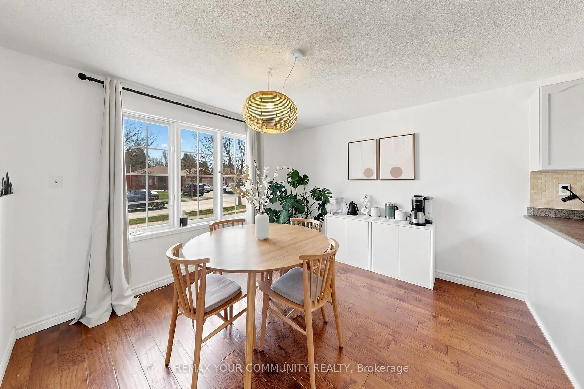 Photo 9 of 91 Columbia Road, Barrie, Holly — HOMEH