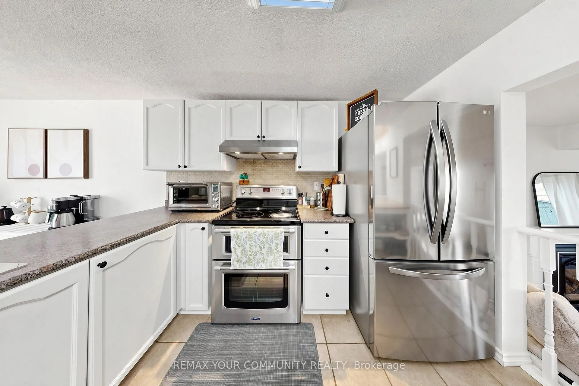 Photo 15 of 91 Columbia Road, Barrie, Holly — HOMEH