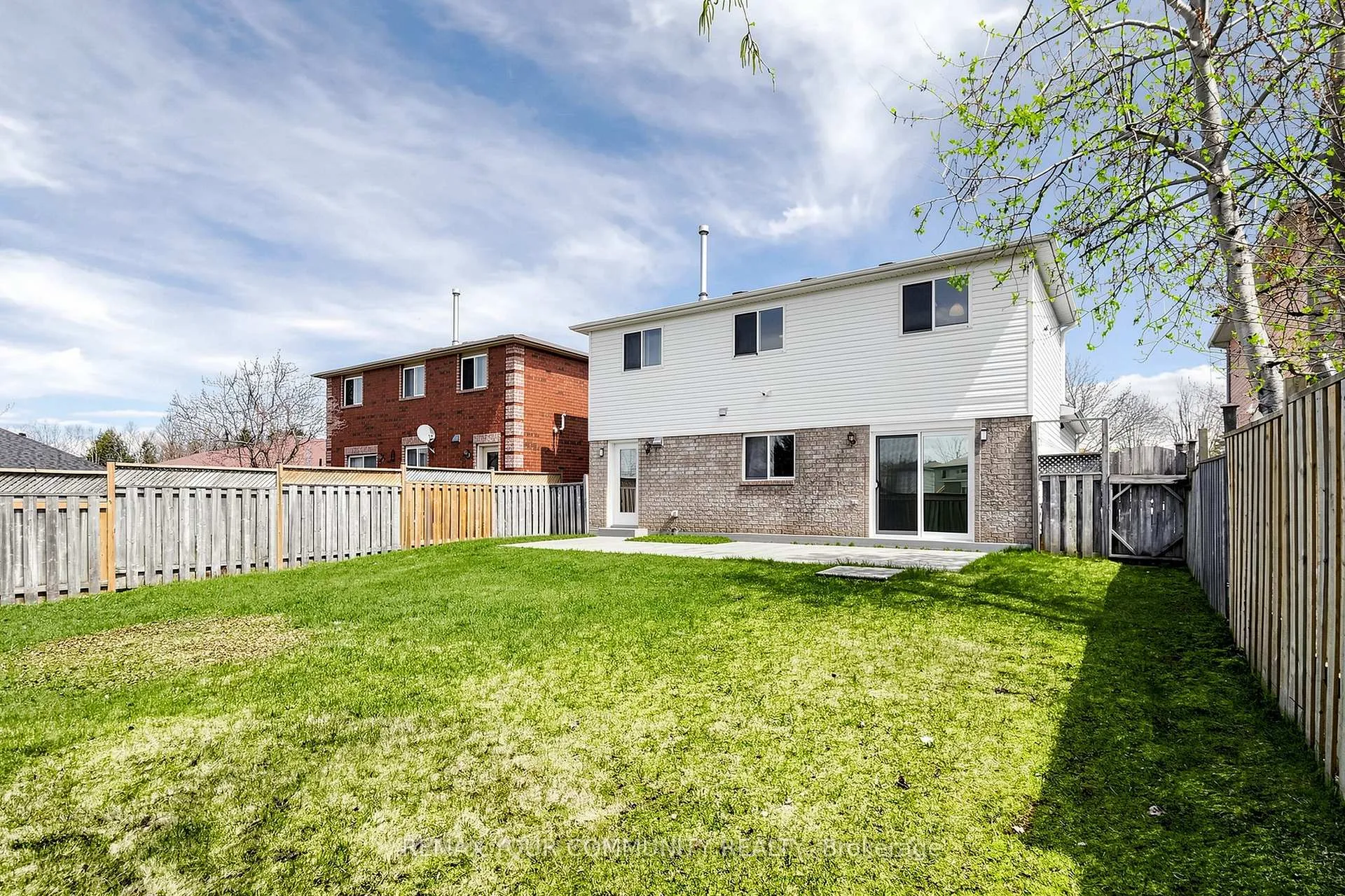 Photo 42 of 91 Columbia Road, Barrie, Holly — HOMEH