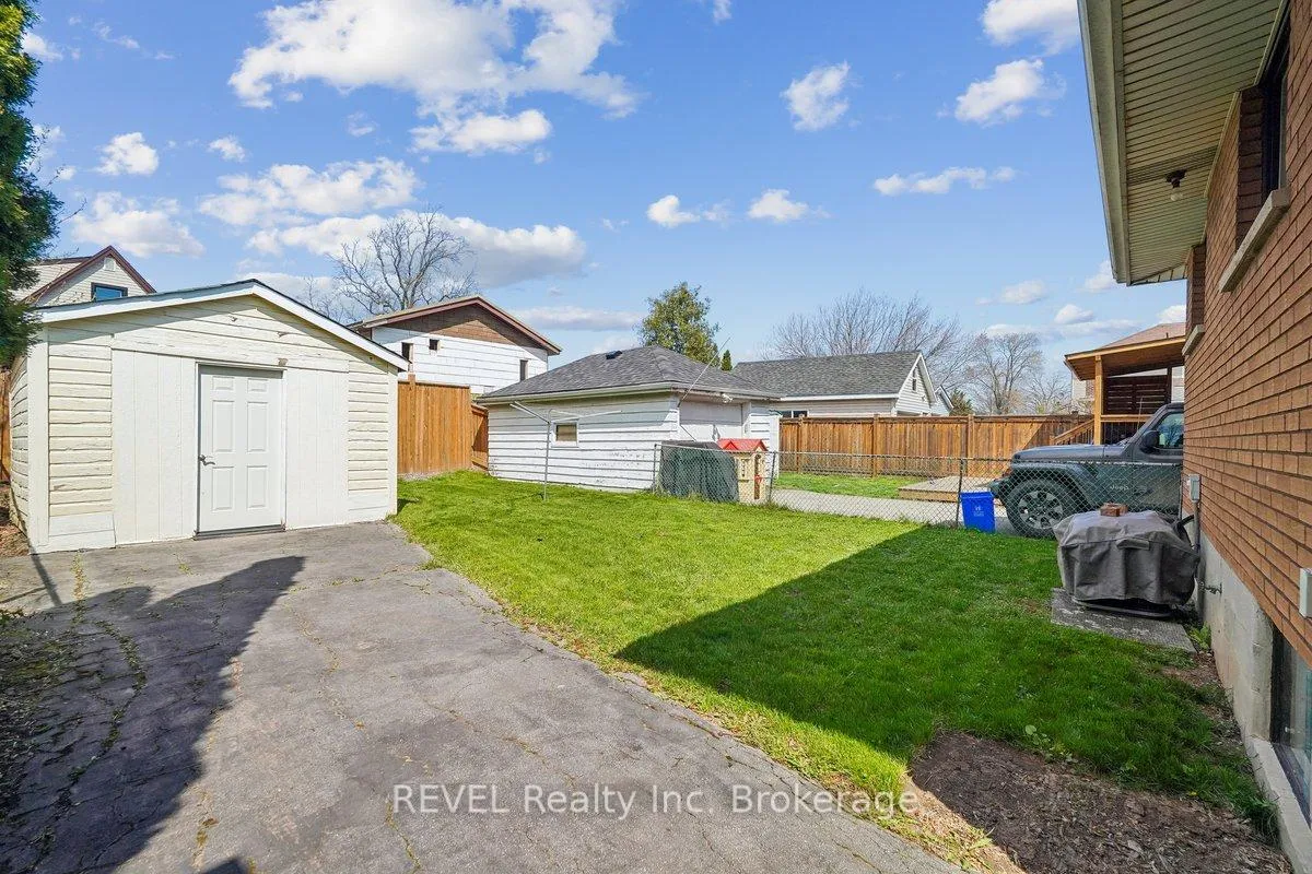 Photo 12 of 547 Quebec Street, Hamilton, Parkview — HOMEH