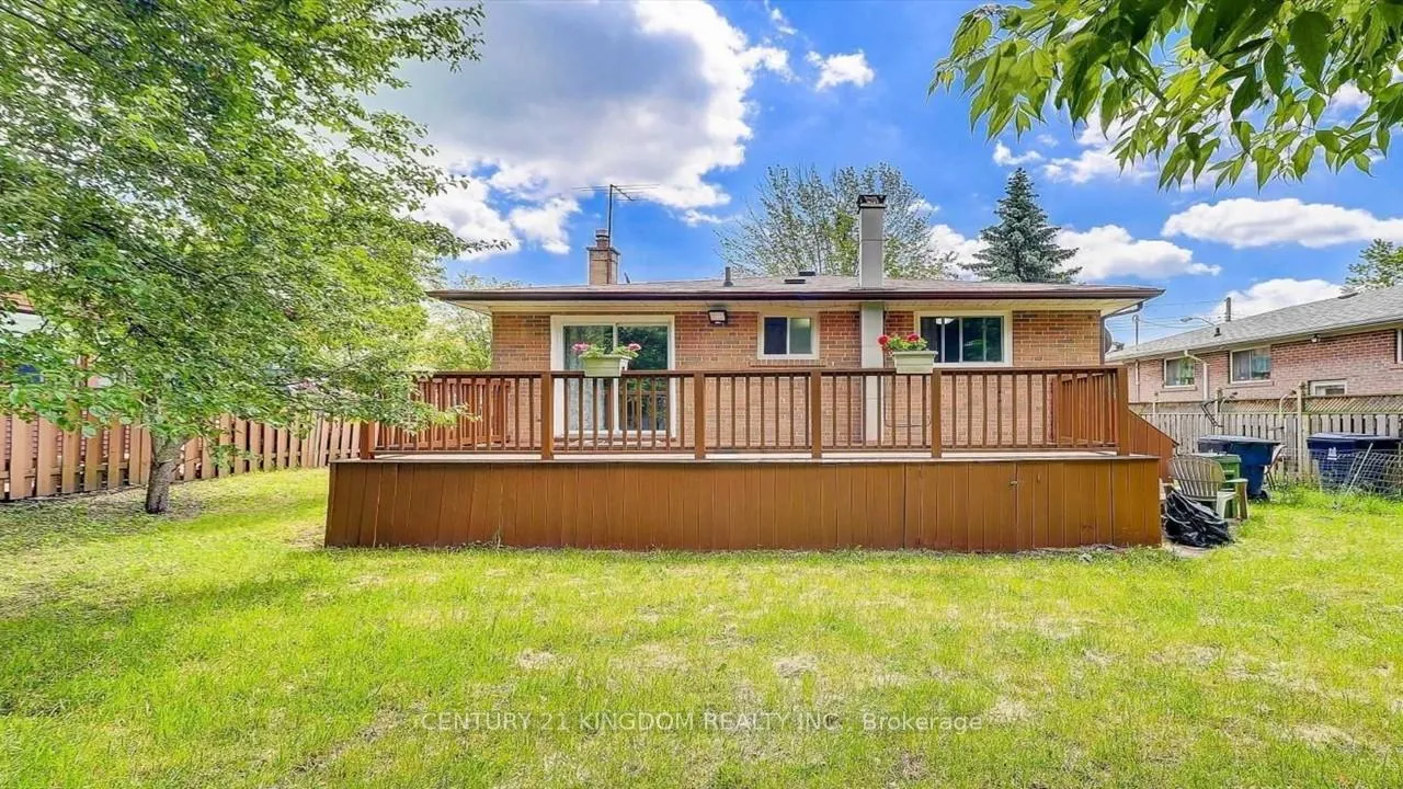 Photo 9 of Unit Basement, 10 Shoreview Drive, Scarborough, West Hill — HOMEH