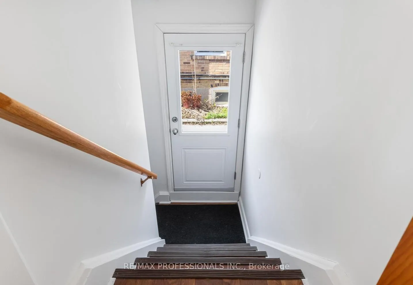 Photo 15 of 25 Charleston Road, Etobicoke, Islington-City Centre West — HOMEH