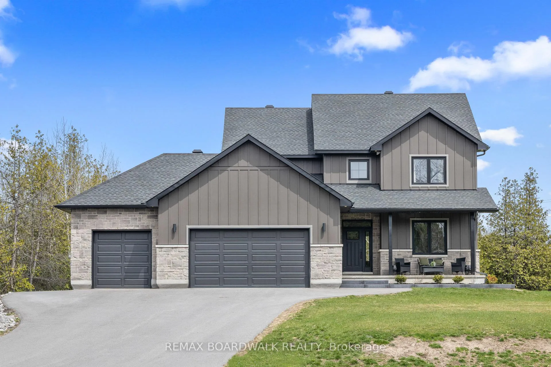 Photo 1 of 104 Stonewood Drive, Beckwith, Beckwith Twp — HOMEH