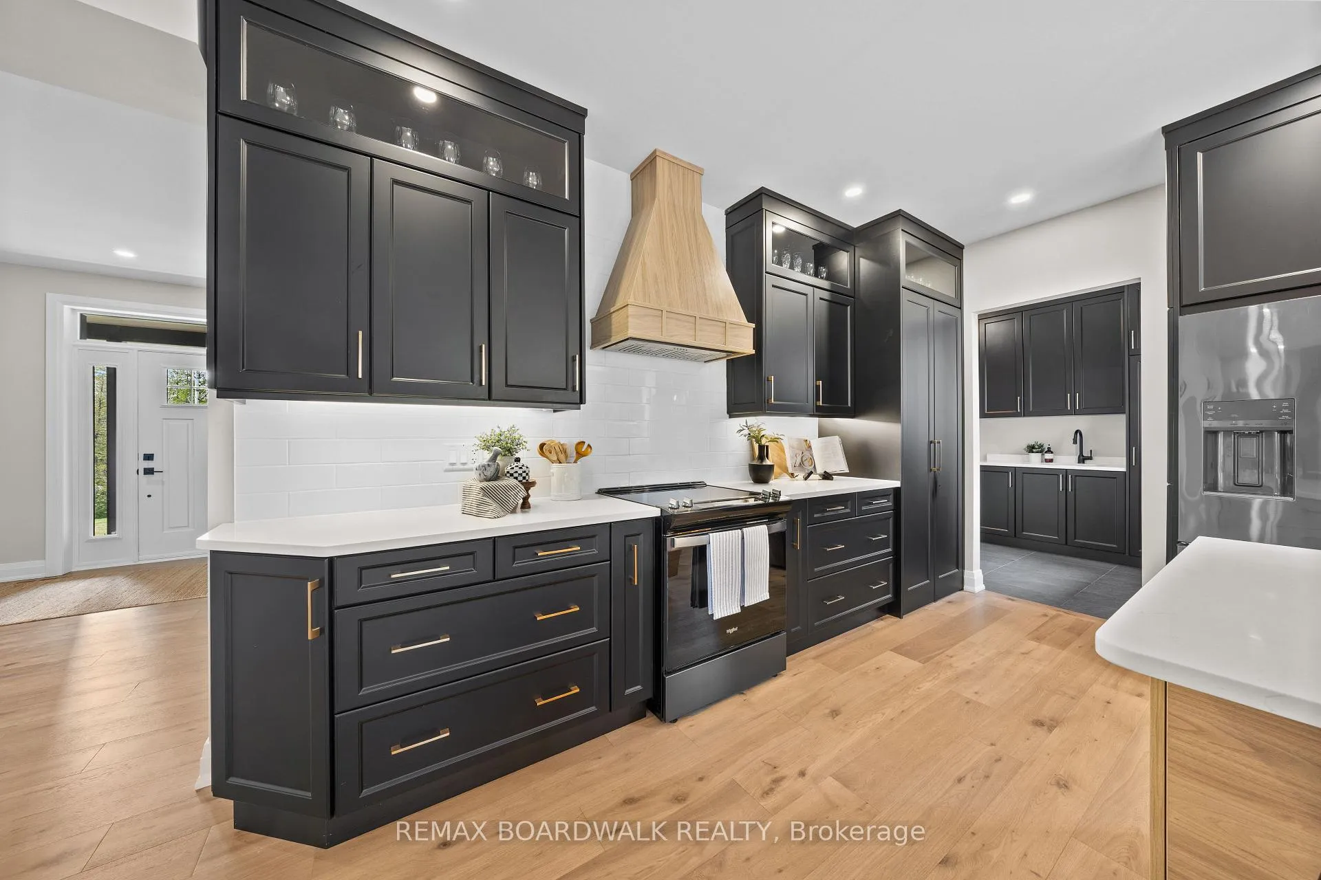 Photo 7 of 104 Stonewood Drive, Beckwith, Beckwith Twp — HOMEH