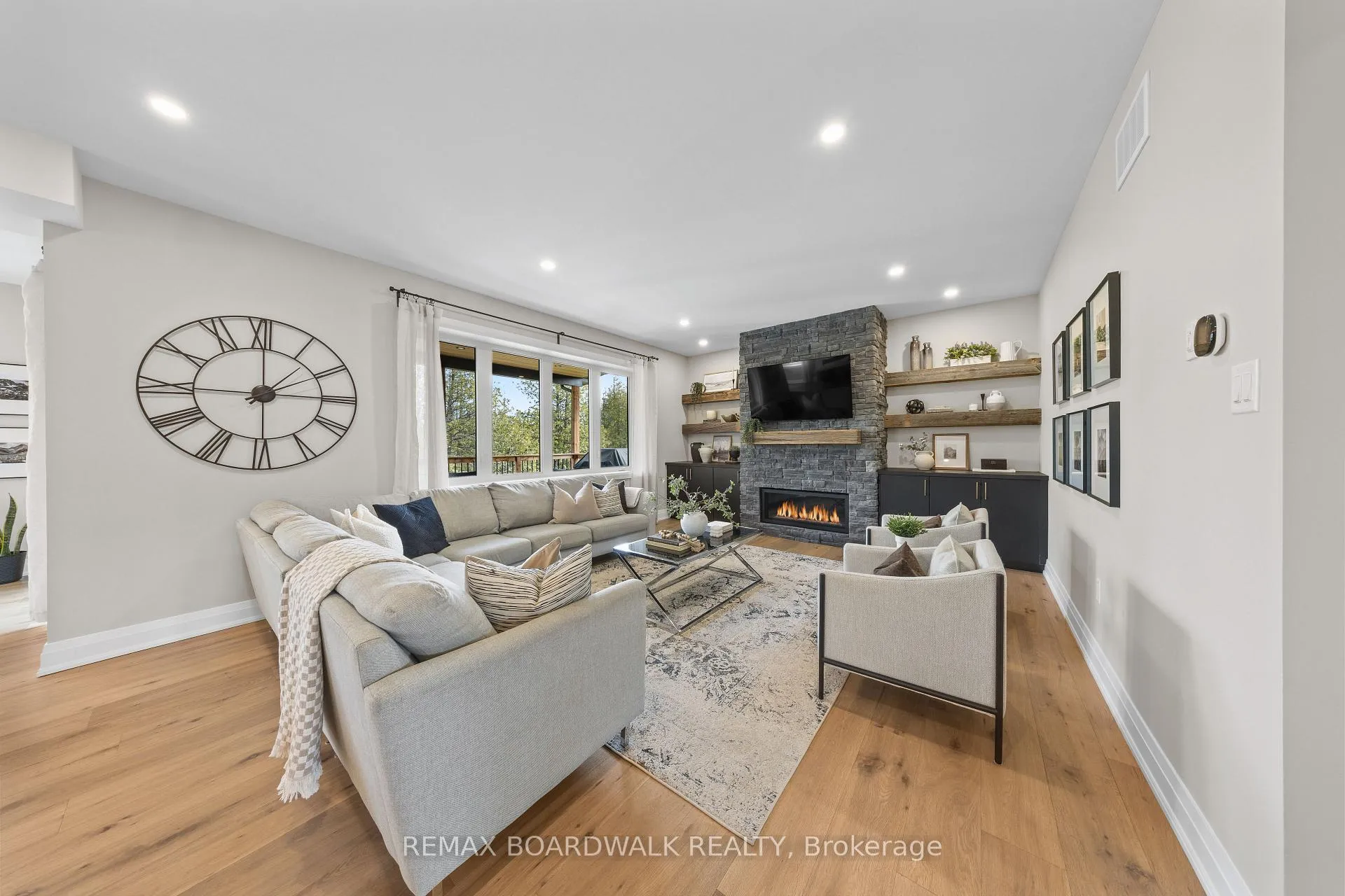 Photo 12 of 104 Stonewood Drive, Beckwith, Beckwith Twp — HOMEH