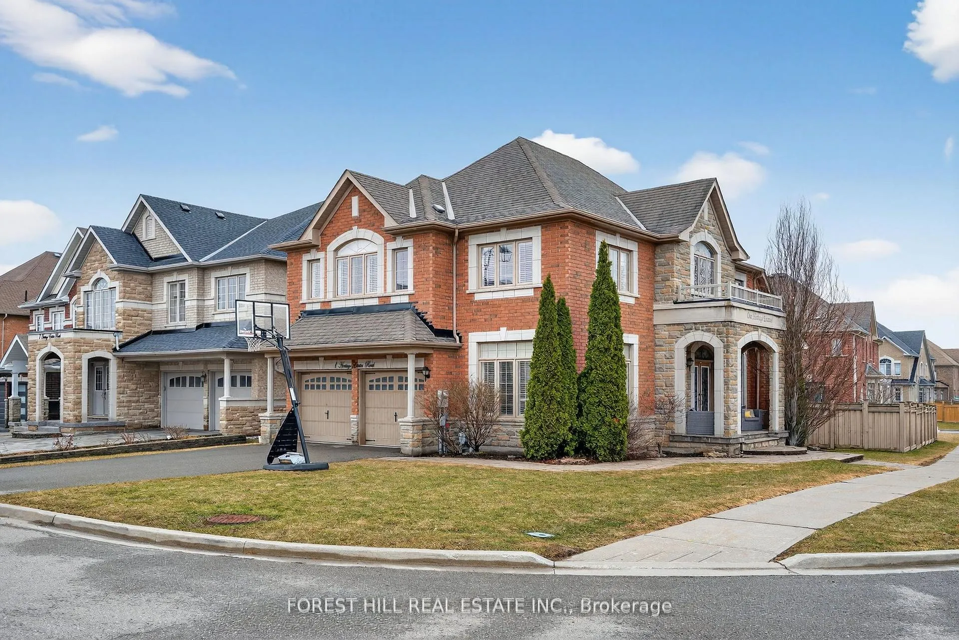 Front of 1 Heritage Estates Road
