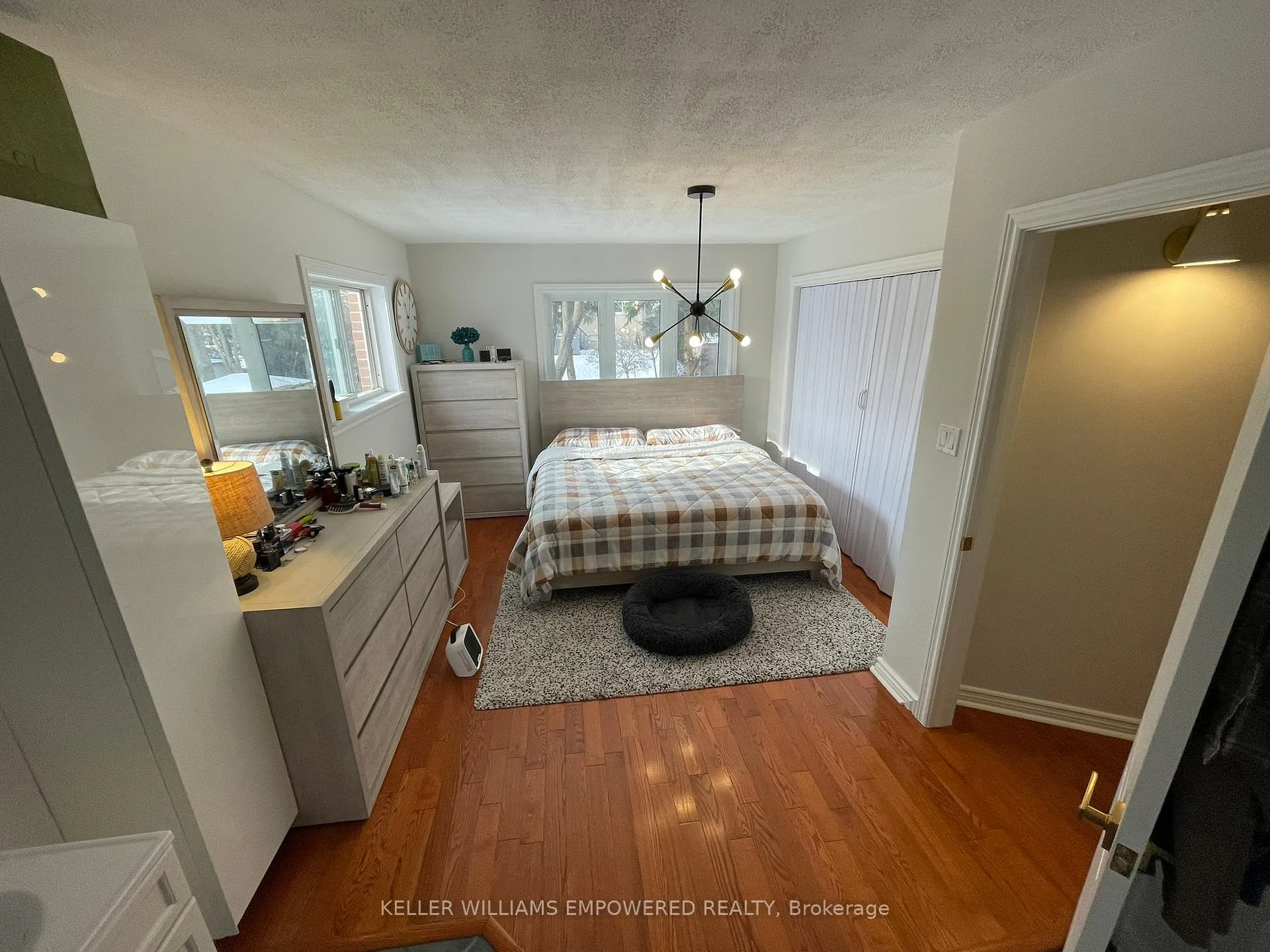 Photo 19 of 28 Foreht Crescent, Aurora, Aurora Heights — HOMEH
