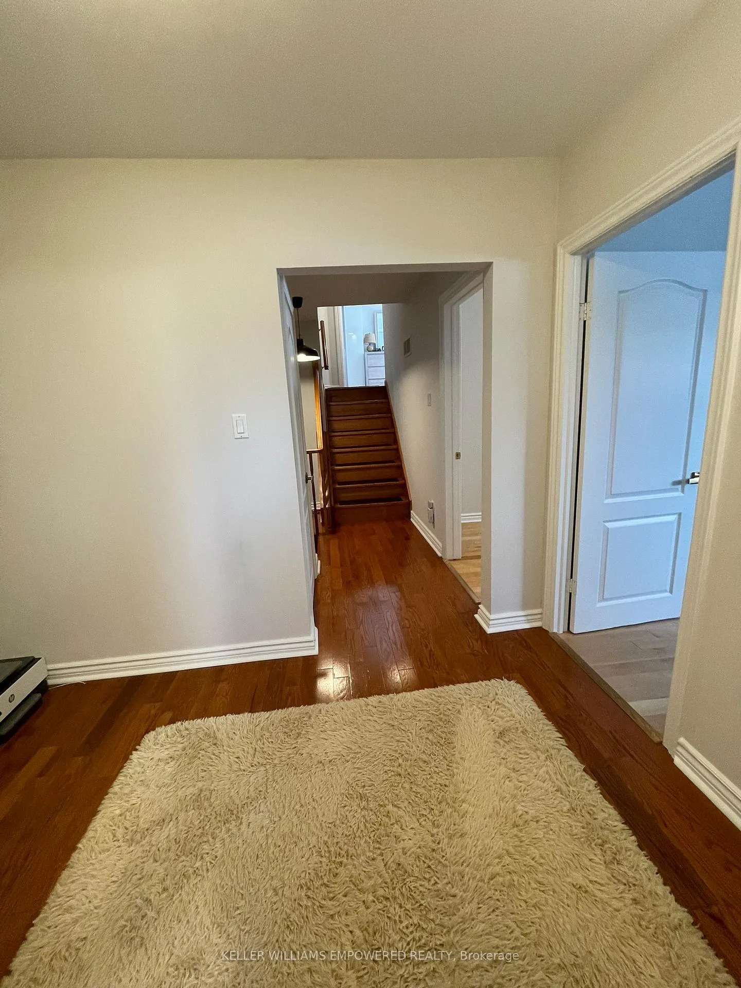 Photo 23 of 28 Foreht Crescent, Aurora, Aurora Heights — HOMEH