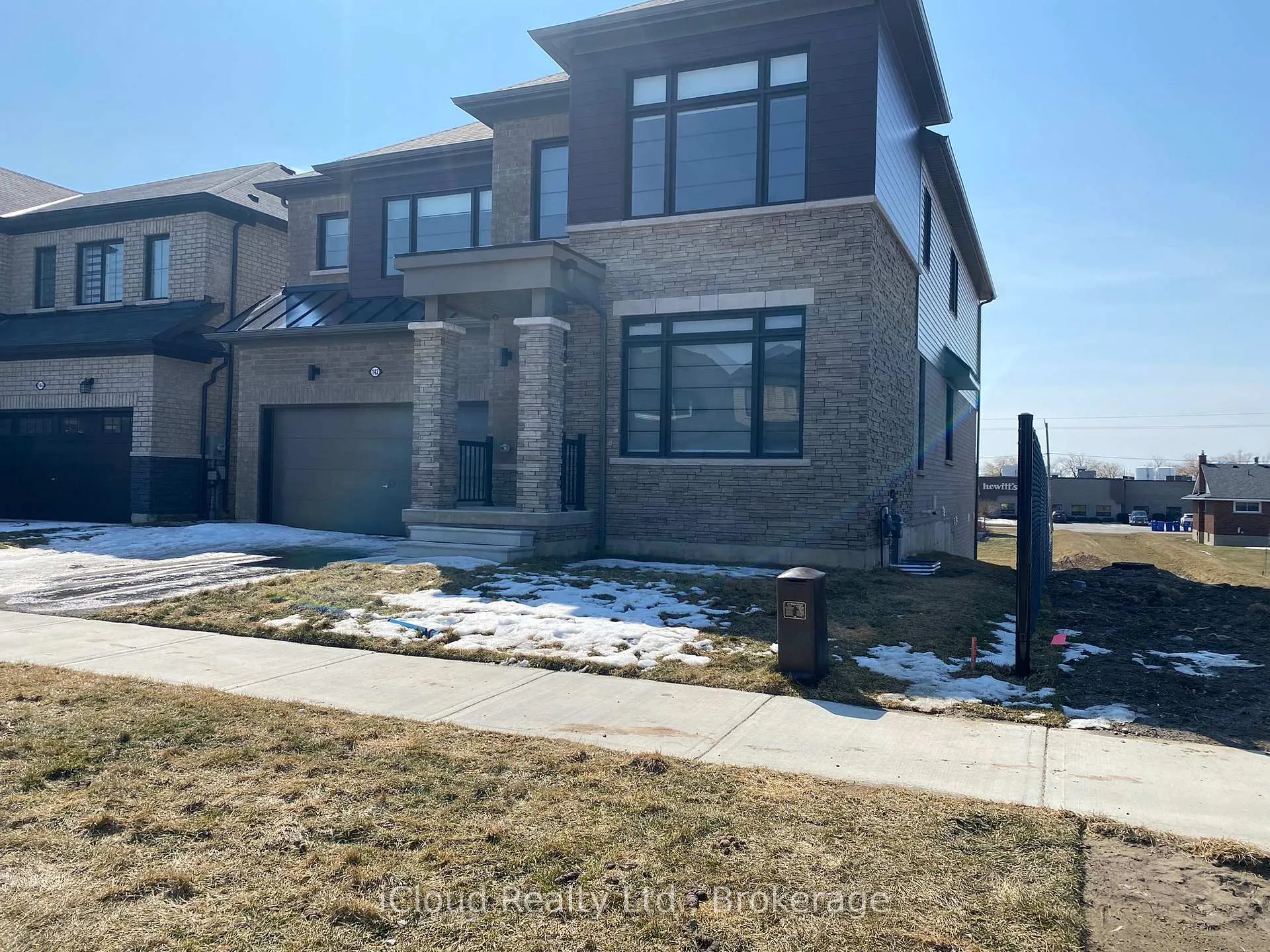 Photo 2 of Unit Upper Unit, 142 David Street, Haldimand — HOMEH