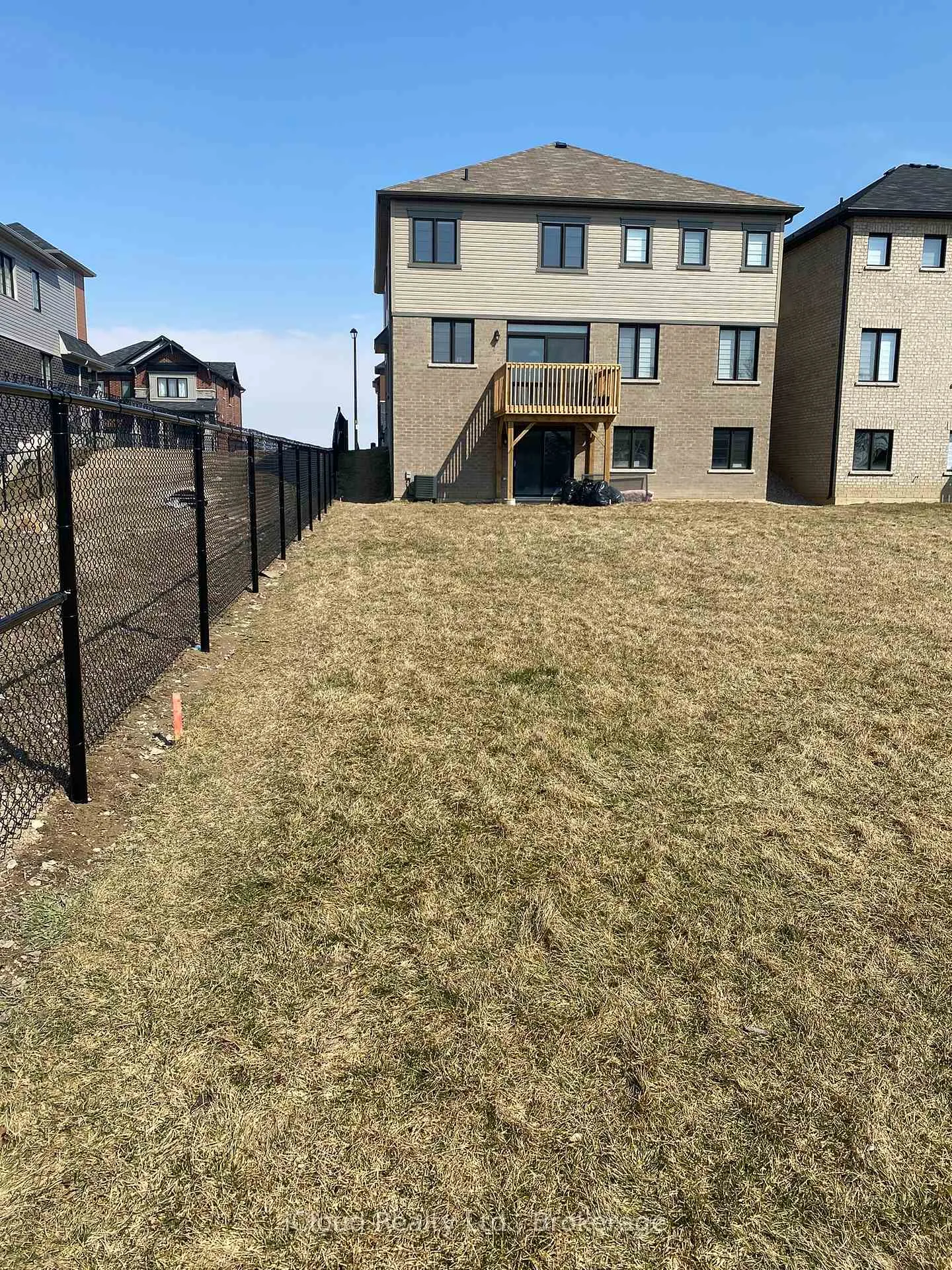 Photo 3 of Unit Upper Unit, 142 David Street, Haldimand — HOMEH