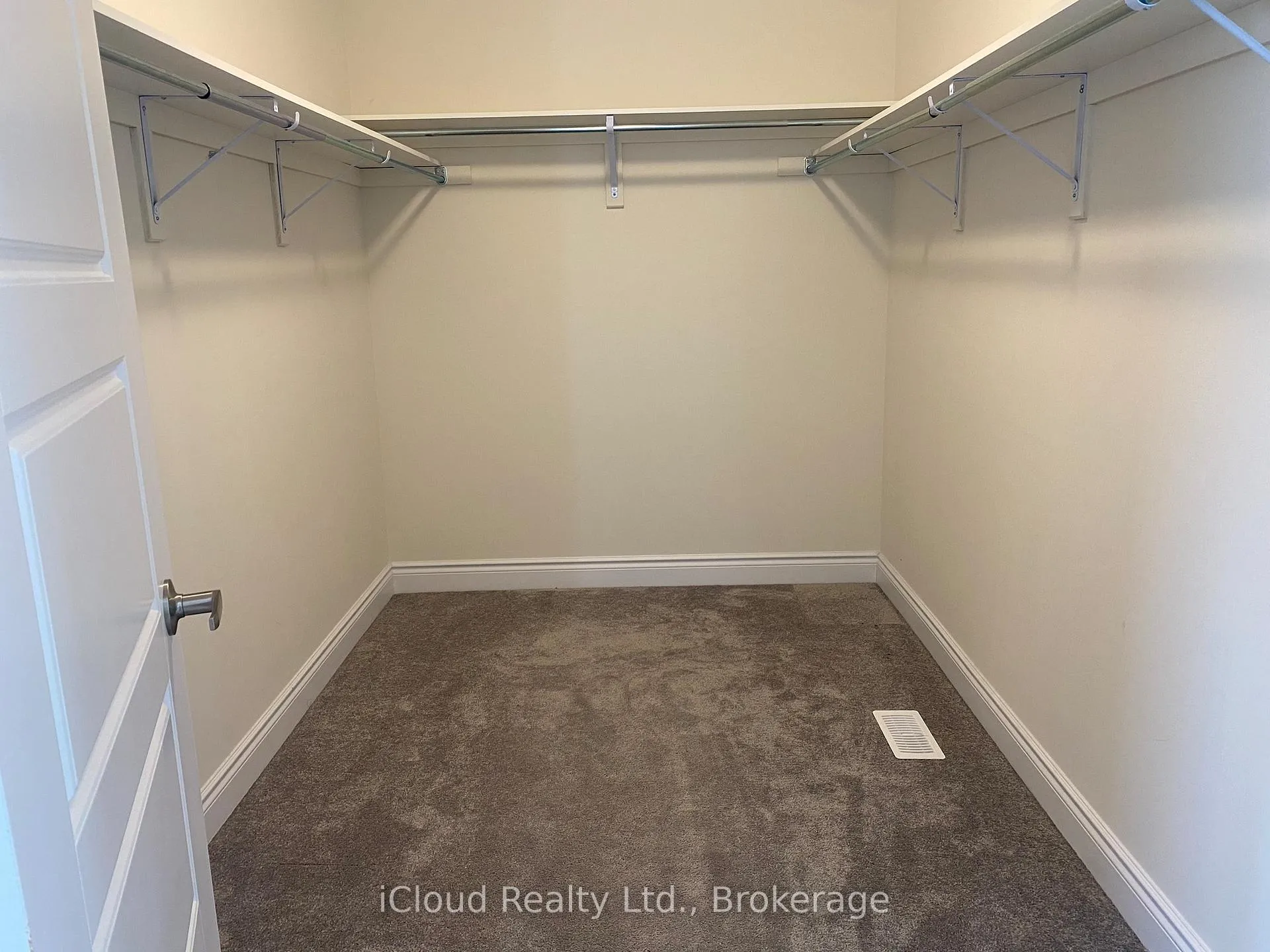 Photo 9 of Unit Upper Unit, 142 David Street, Haldimand — HOMEH
