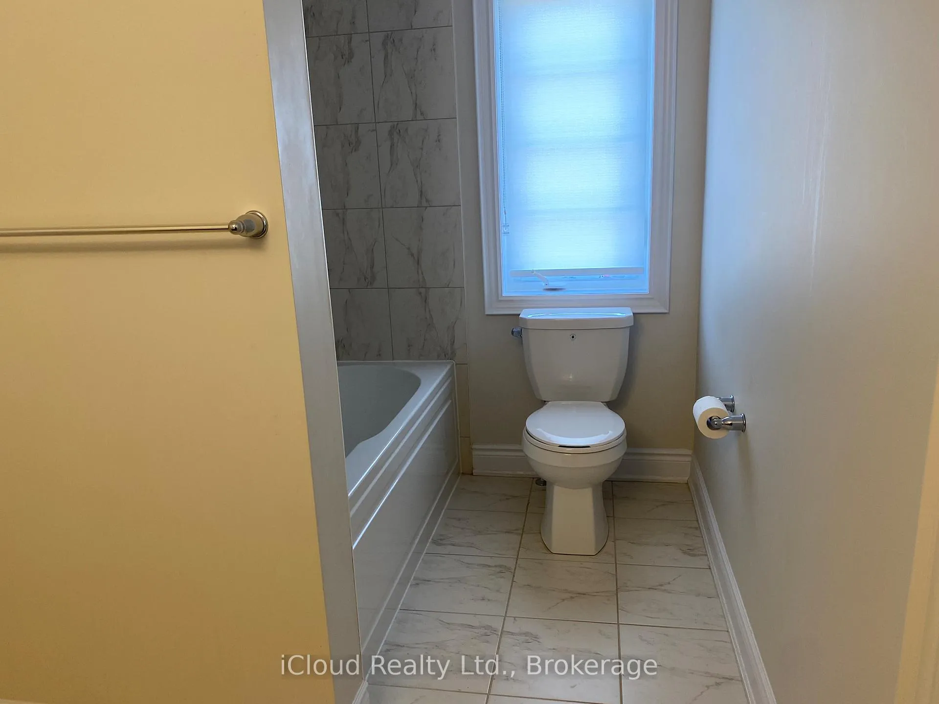 Photo 10 of Unit Upper Unit, 142 David Street, Haldimand — HOMEH