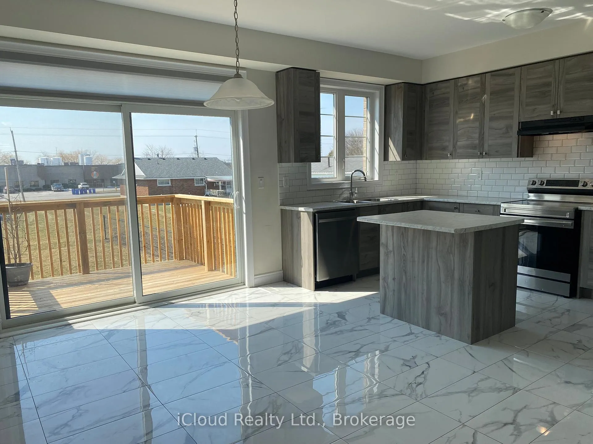 Photo 16 of Unit Upper Unit, 142 David Street, Haldimand — HOMEH