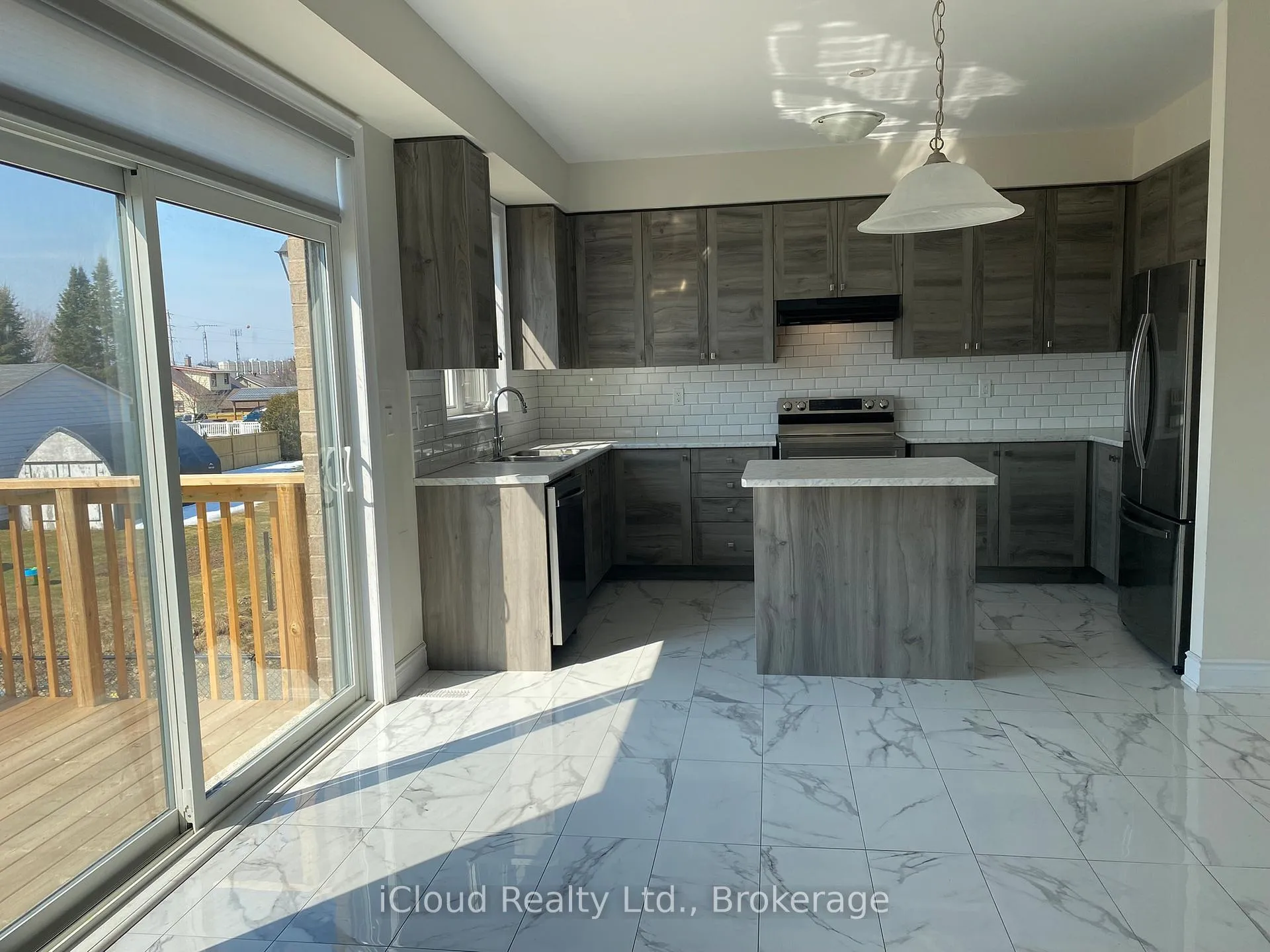 Photo 17 of Unit Upper Unit, 142 David Street, Haldimand — HOMEH