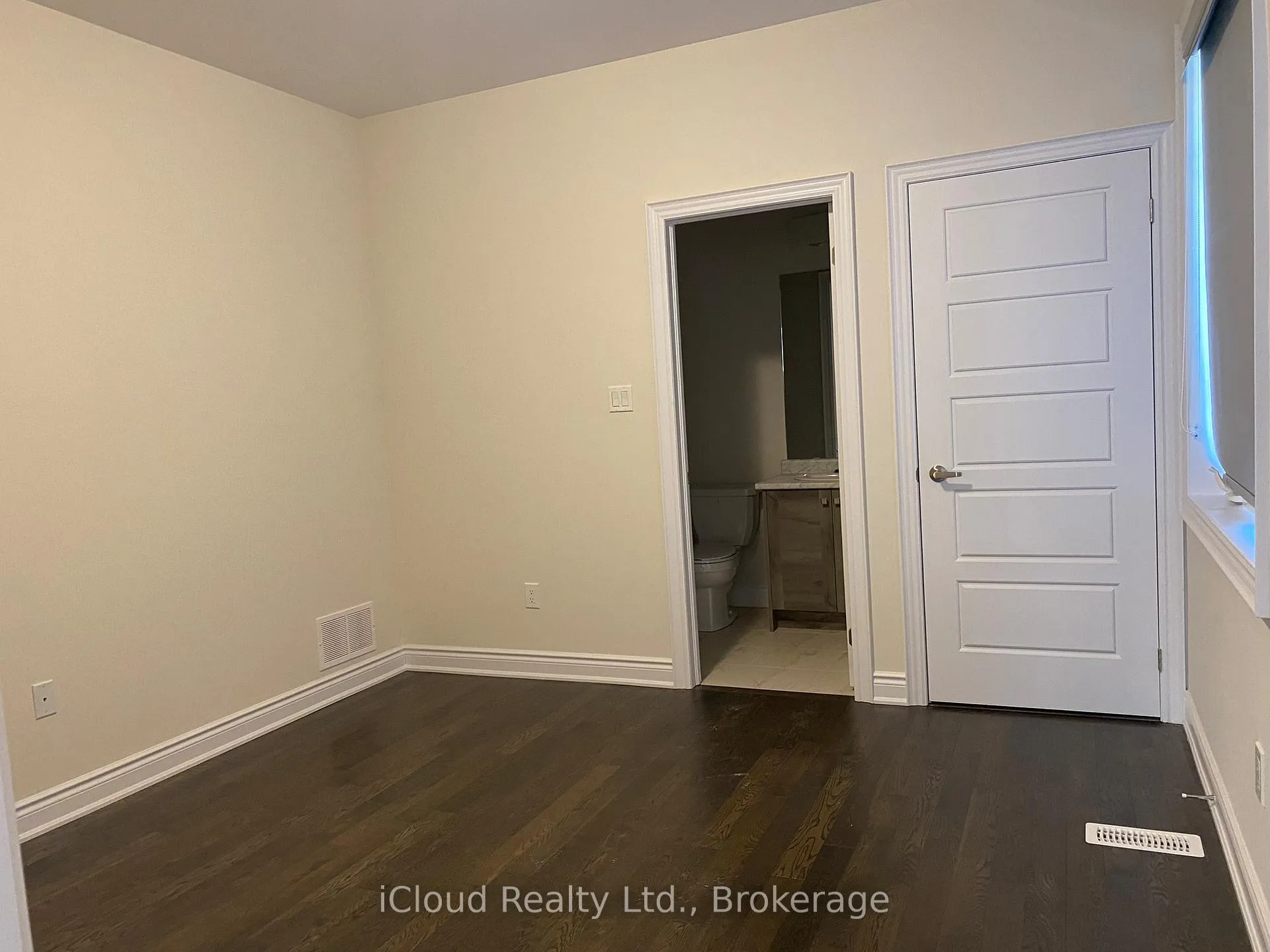 Photo 25 of Unit Upper Unit, 142 David Street, Haldimand — HOMEH