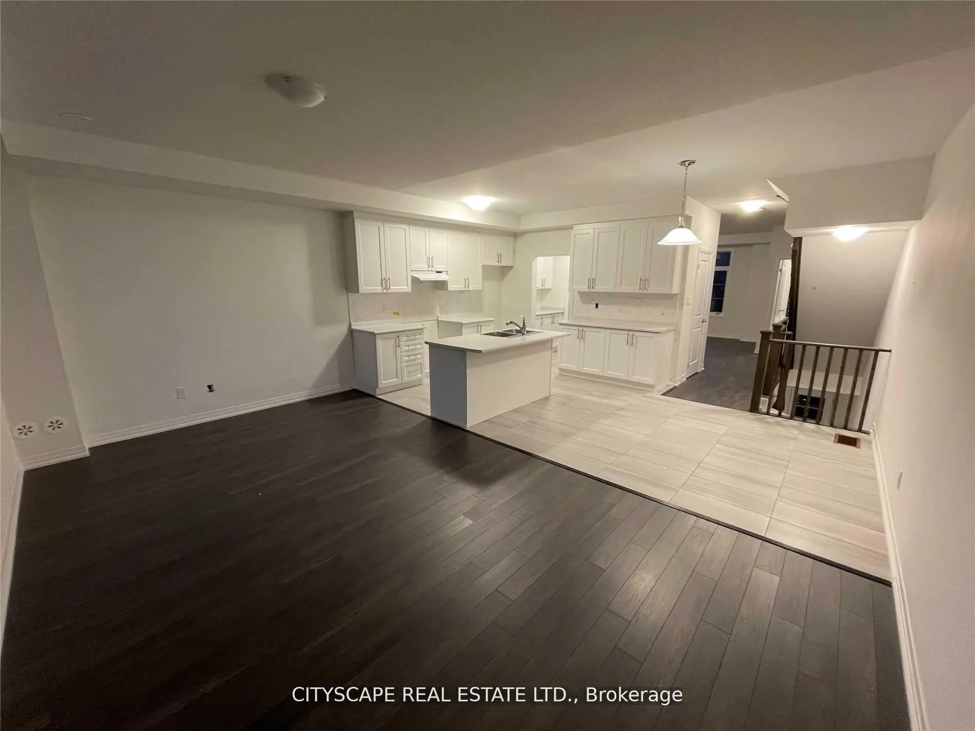 Photo 9 of 32 Floyd Ford Way, Markham, Cedar Grove — HOMEH
