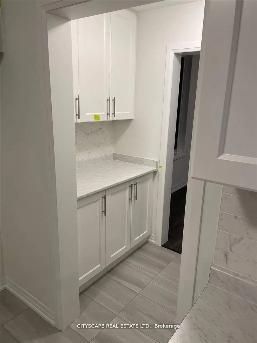 Photo 11 of 32 Floyd Ford Way, Markham, Cedar Grove — HOMEH