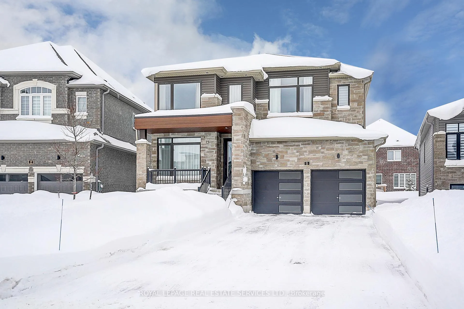 Photo 2 of 51 Nicort Road, Wasaga Beach — HOMEH