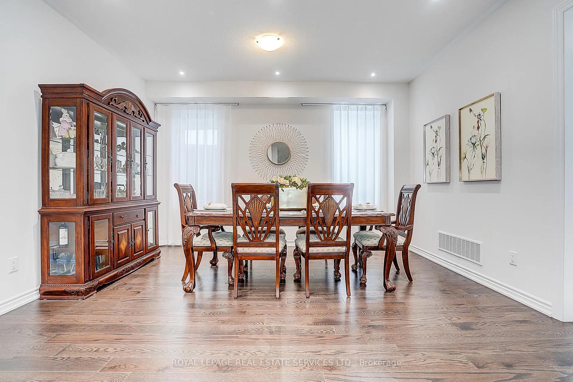 Photo 7 of 51 Nicort Road, Wasaga Beach — HOMEH
