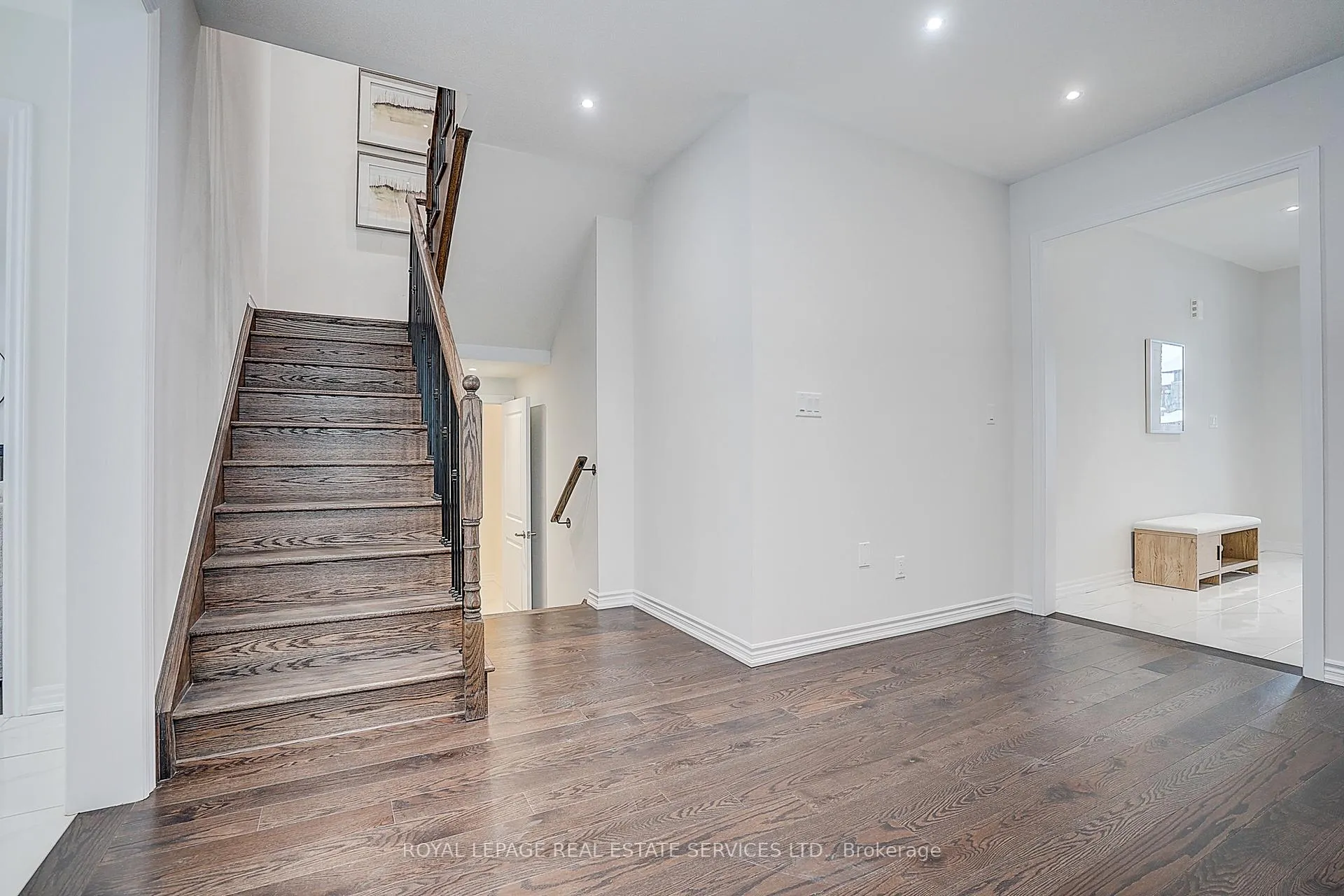 Photo 11 of 51 Nicort Road, Wasaga Beach — HOMEH