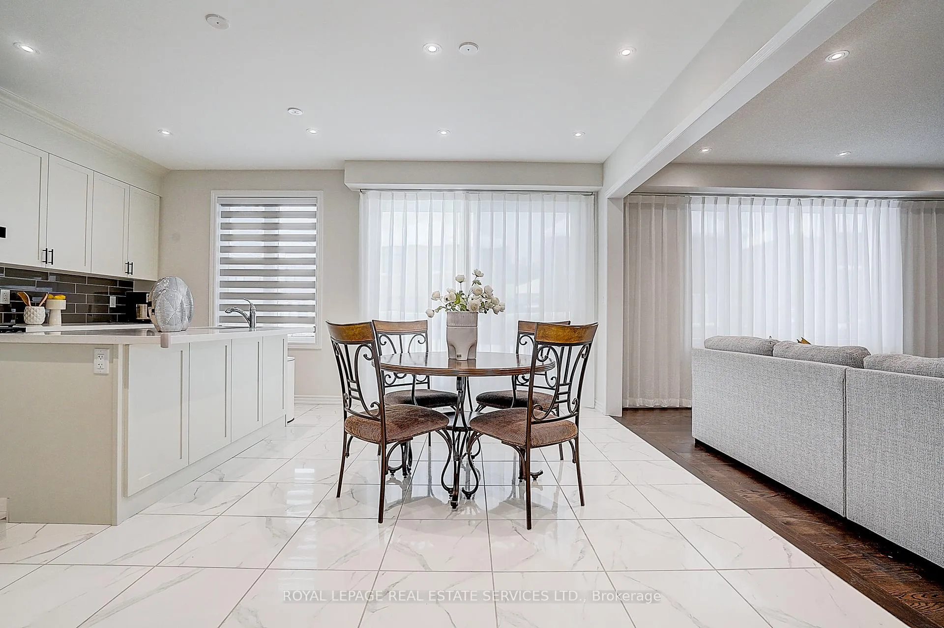 Photo 12 of 51 Nicort Road, Wasaga Beach — HOMEH